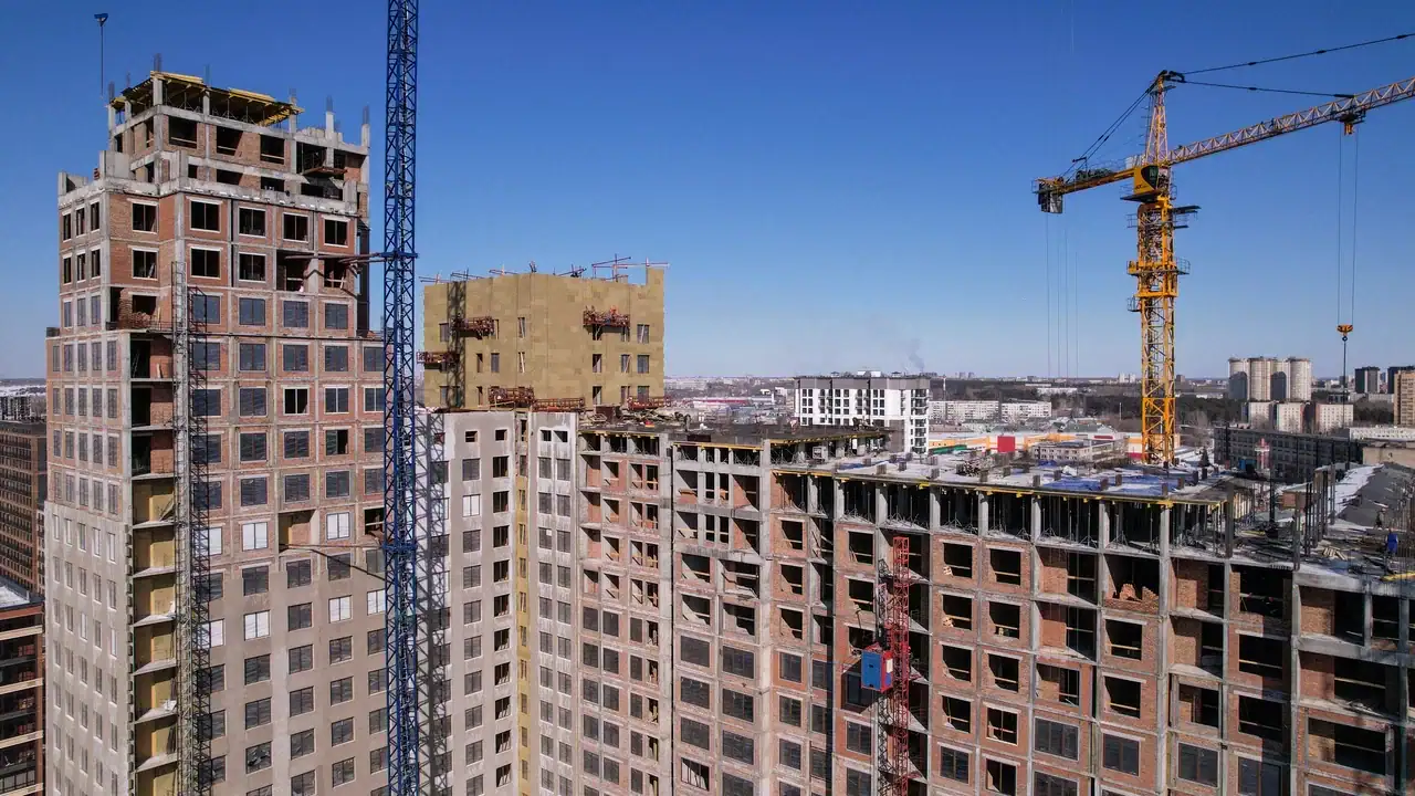 апрель, 2022