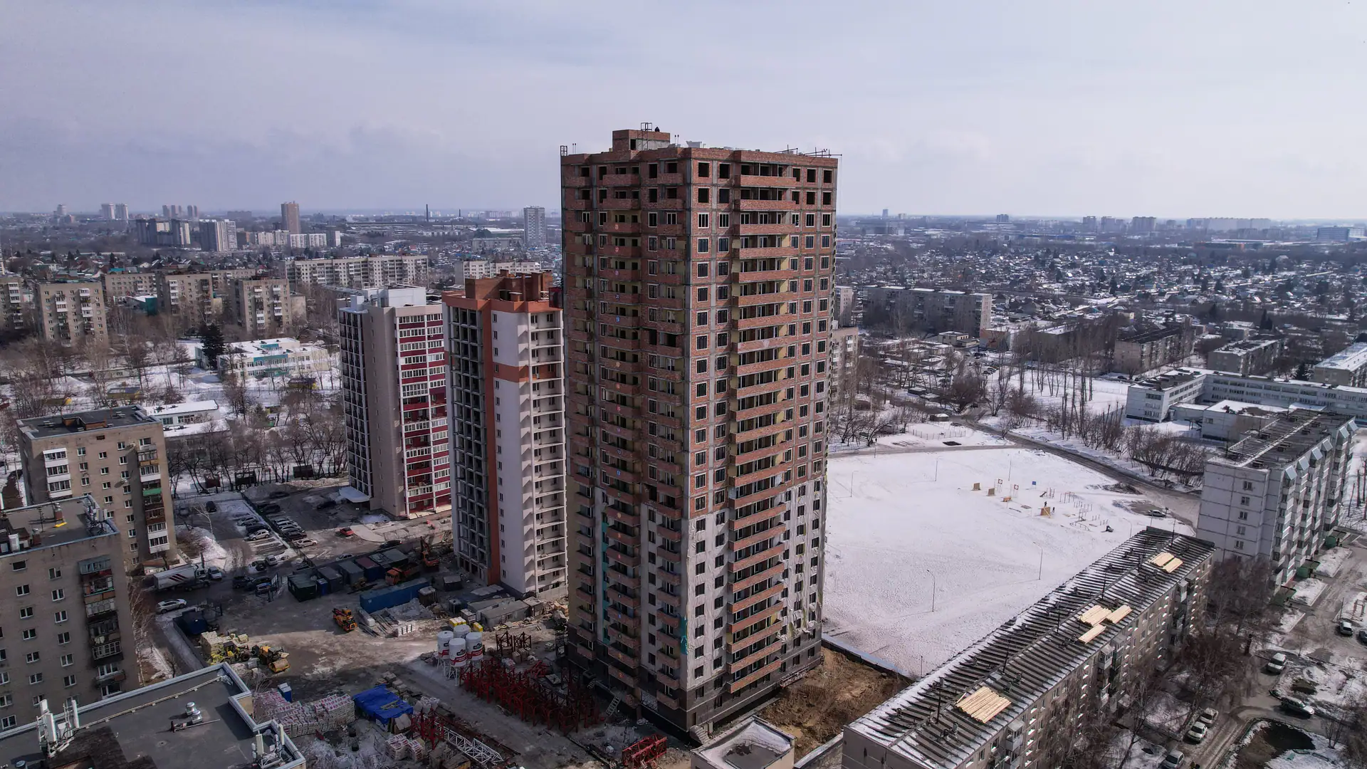 апрель, 2022