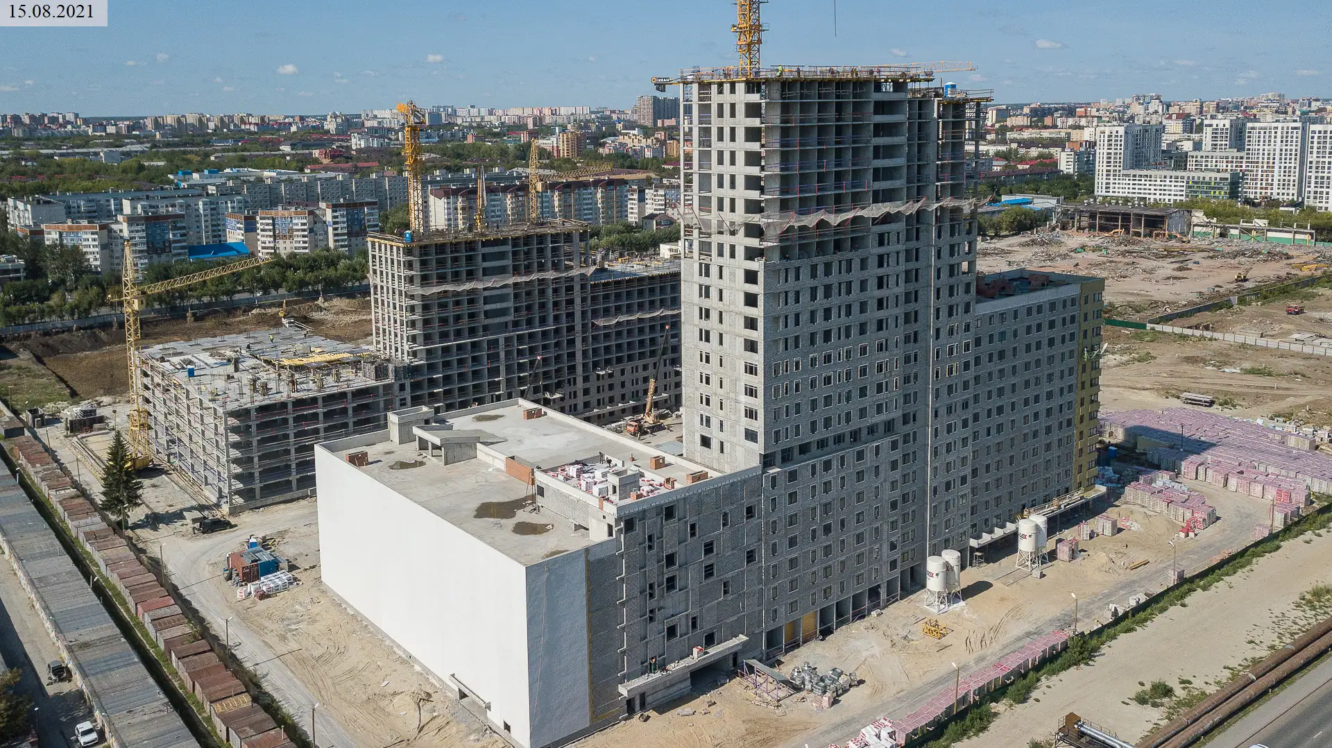 август, 2021