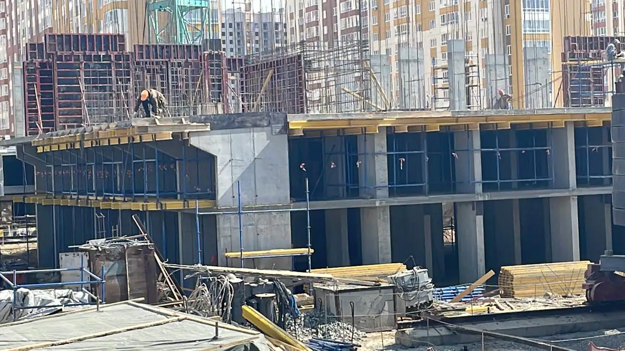 май, 2022