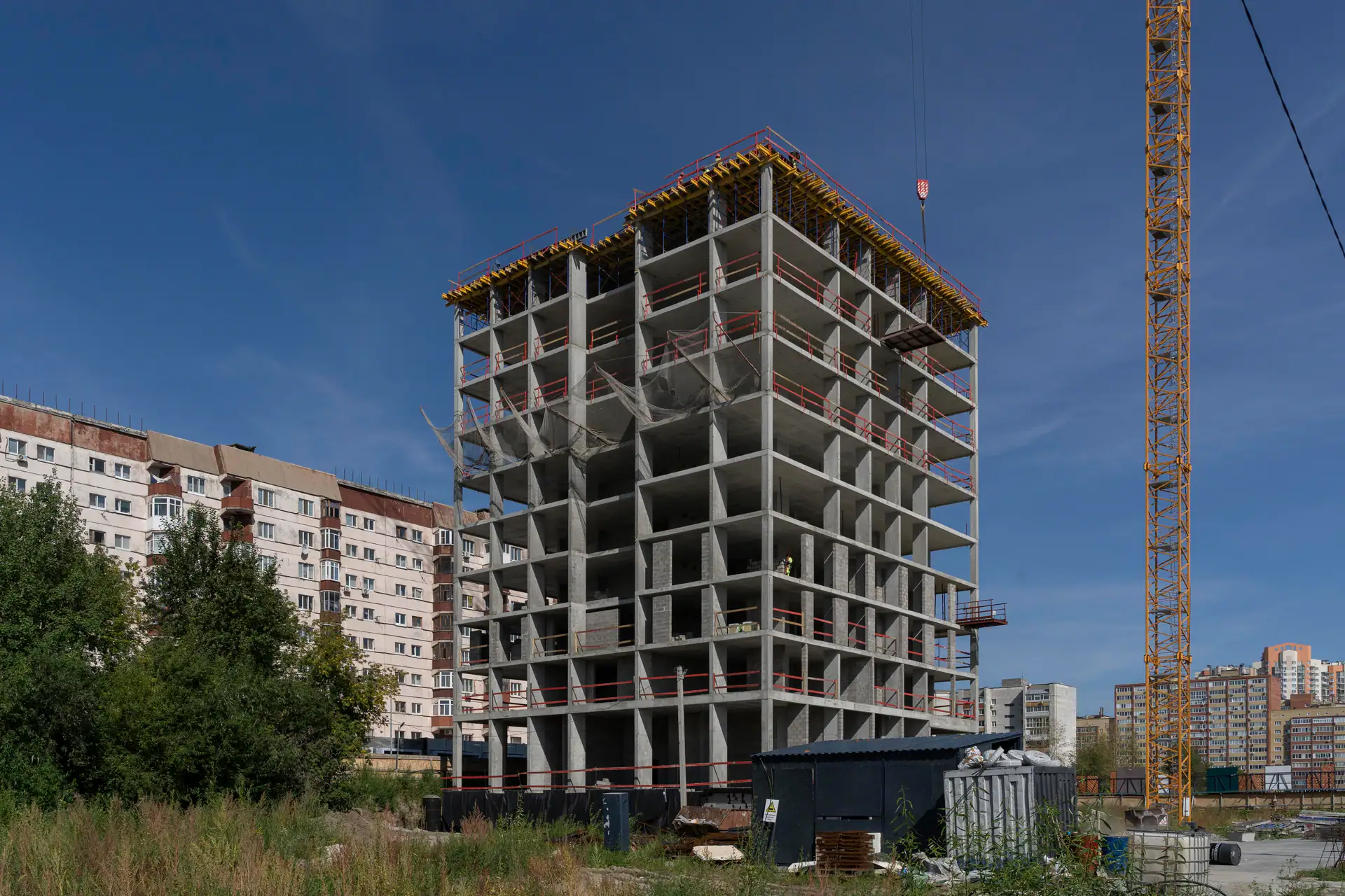август, 2022