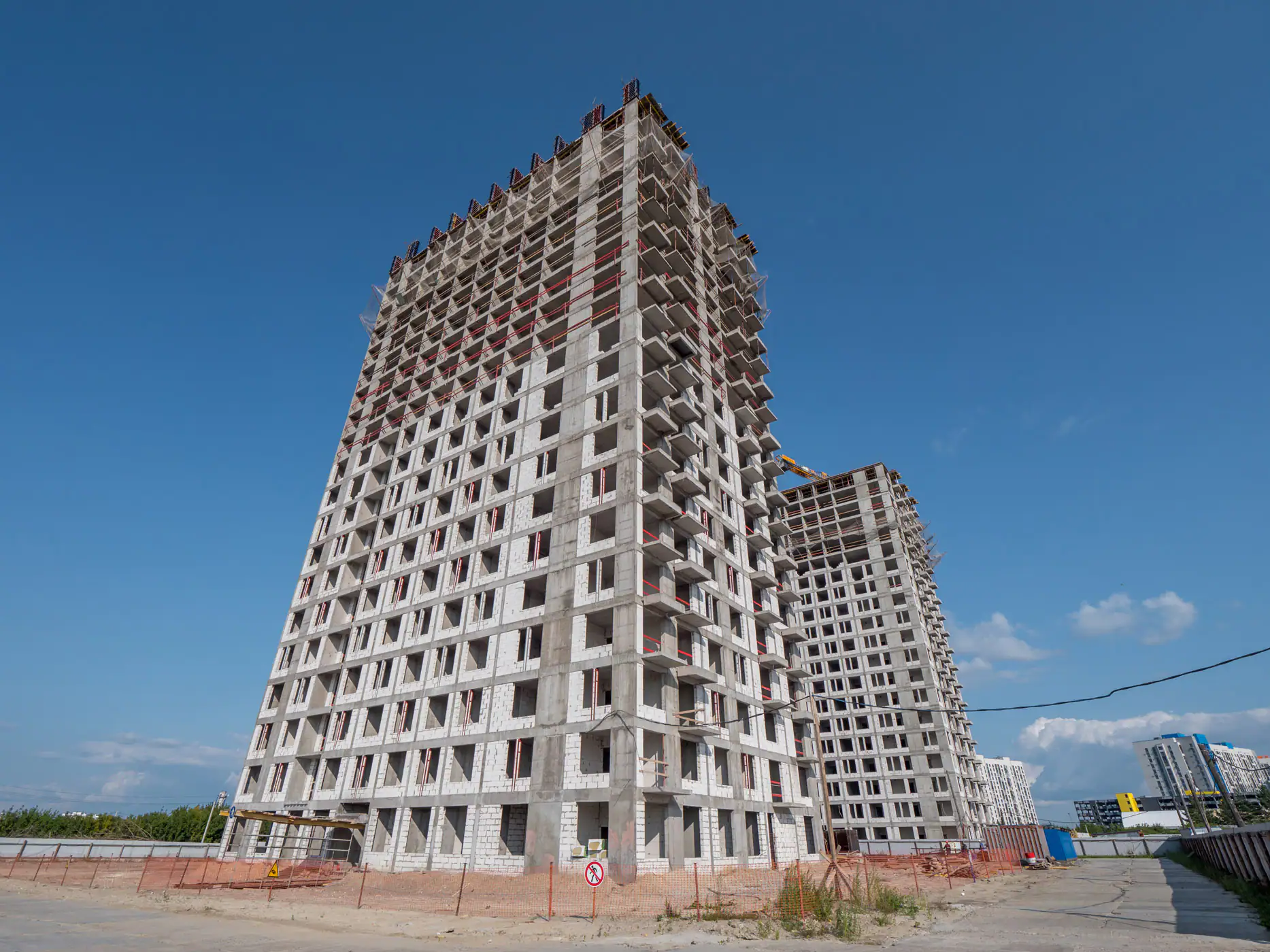 август, 2019