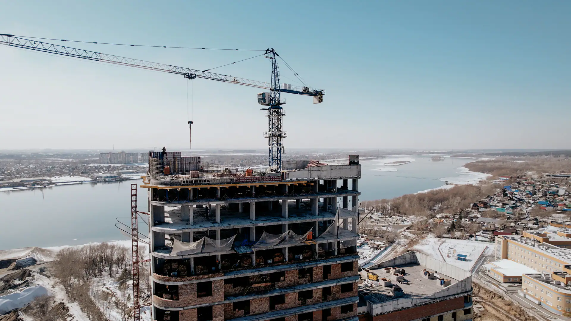 апрель, 2022