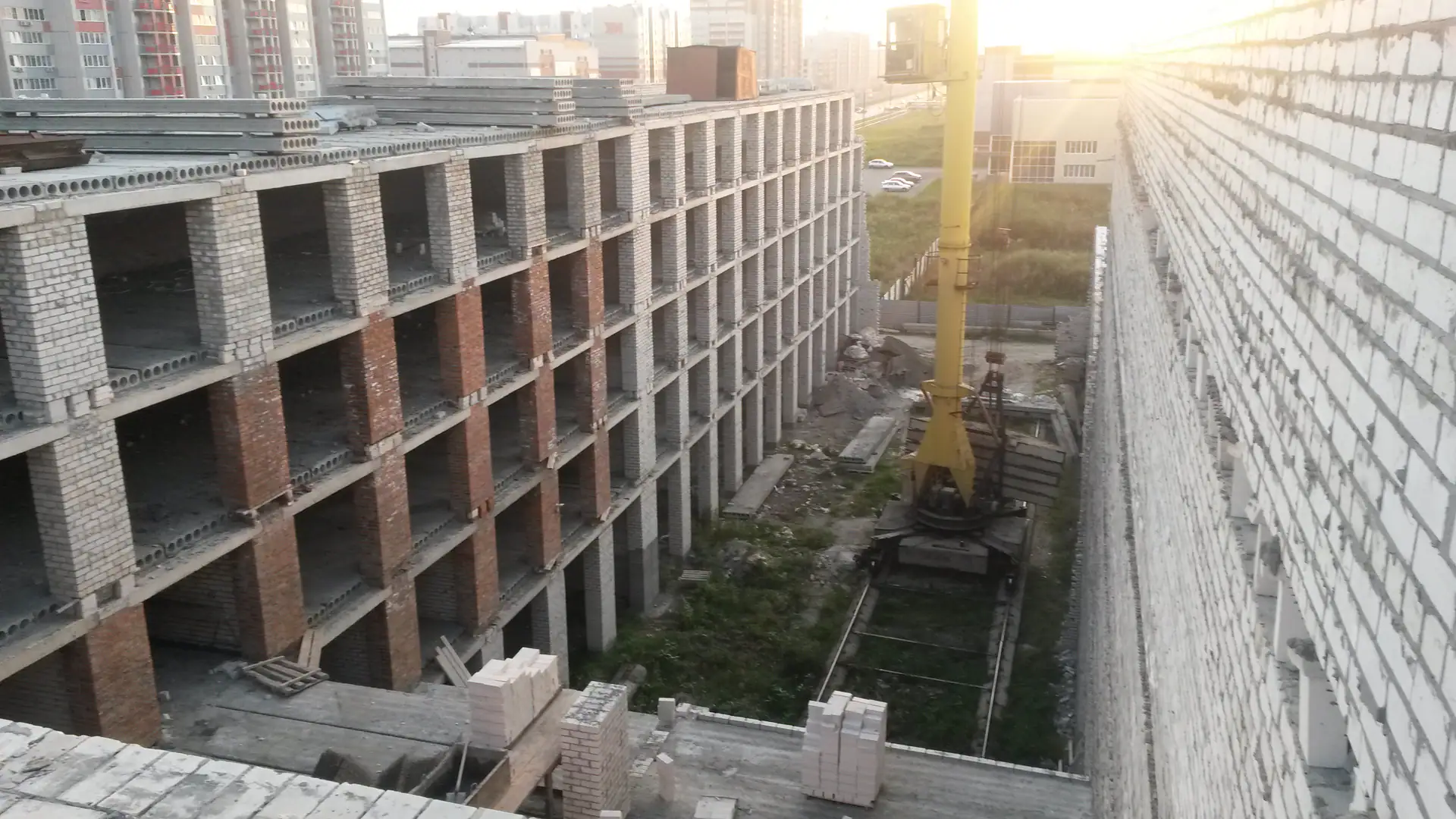 август, 2019