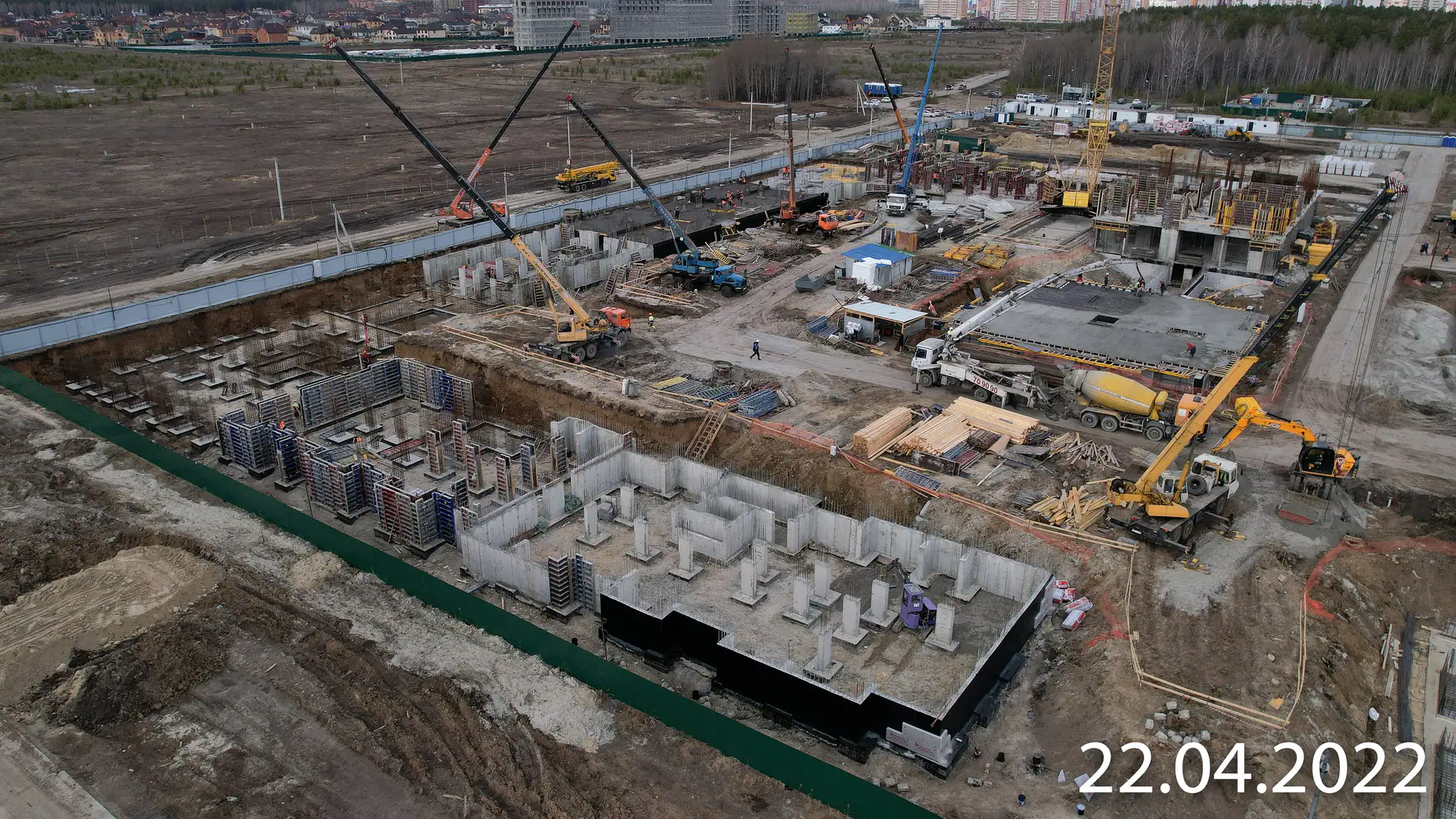 апрель, 2022