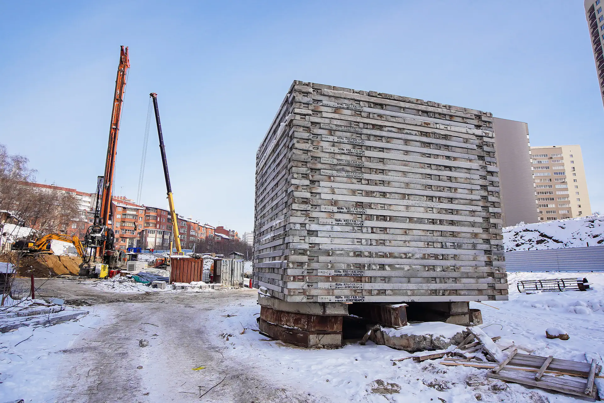 январь, 2022