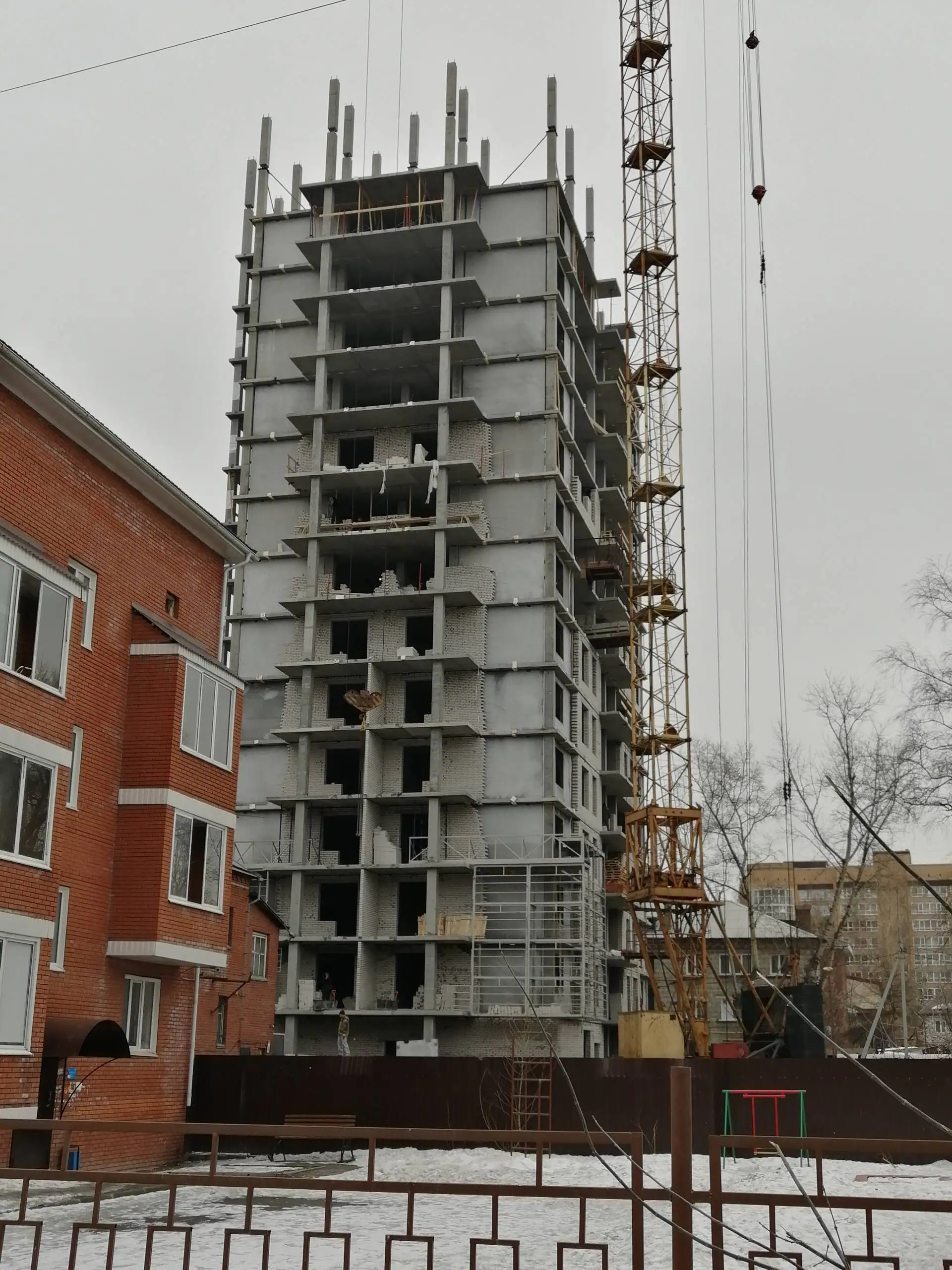 апрель, 2022