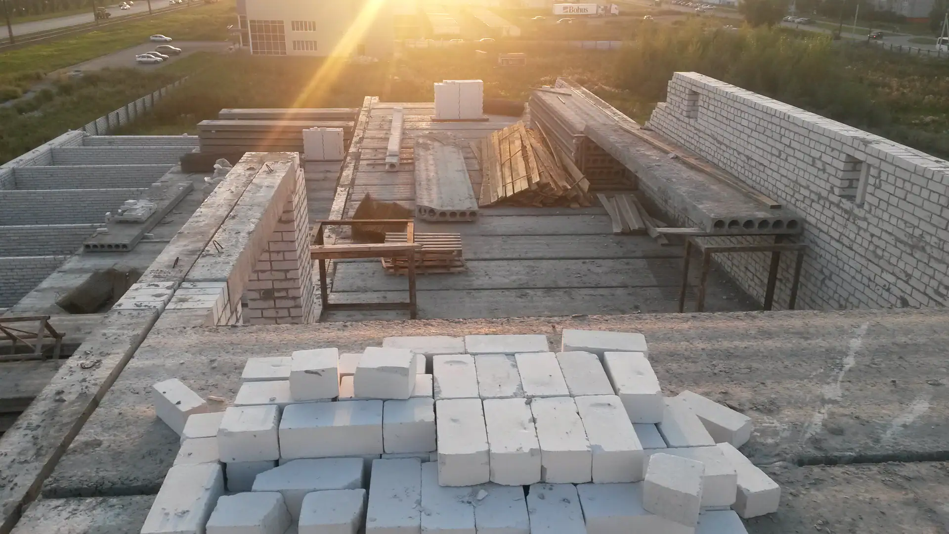 август, 2019