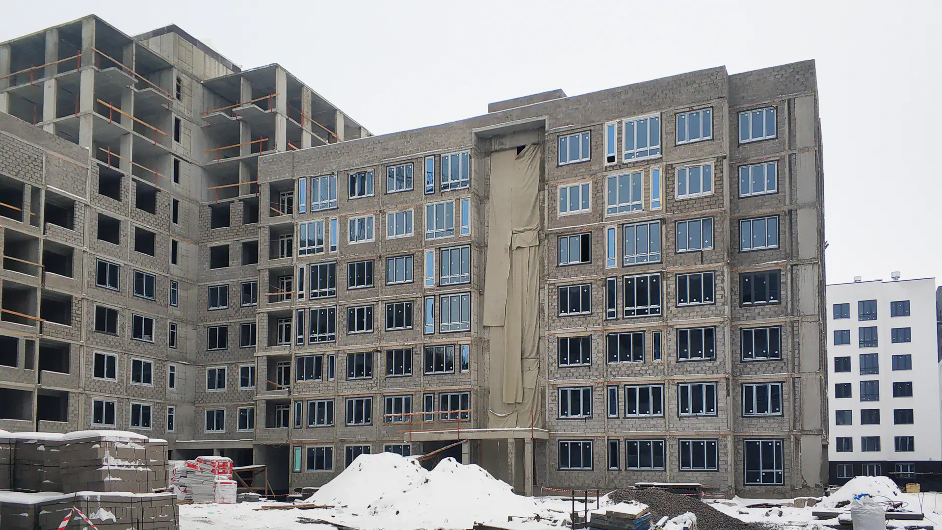 январь, 2022