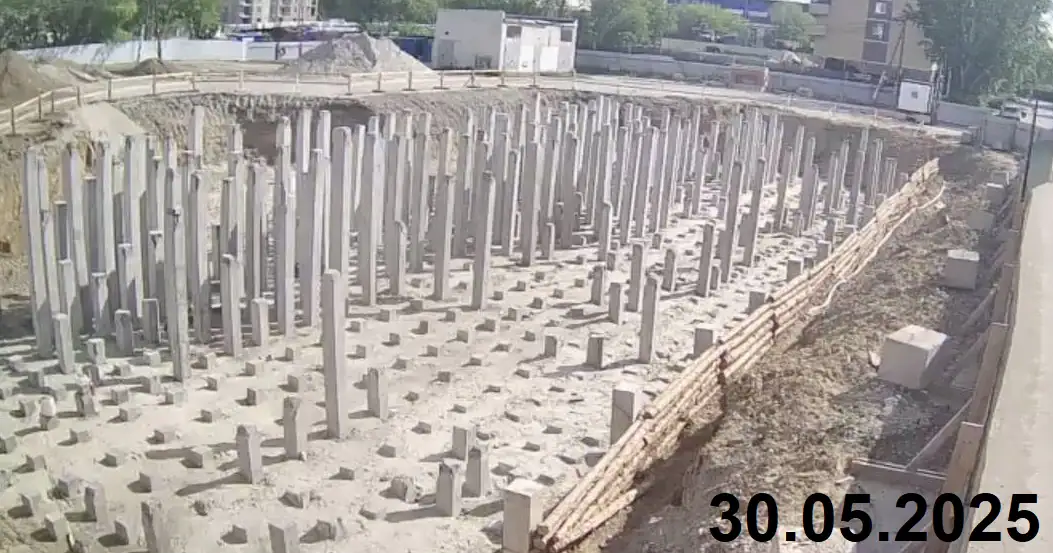 май, 2025