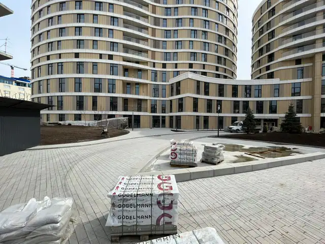 апрель, 2023