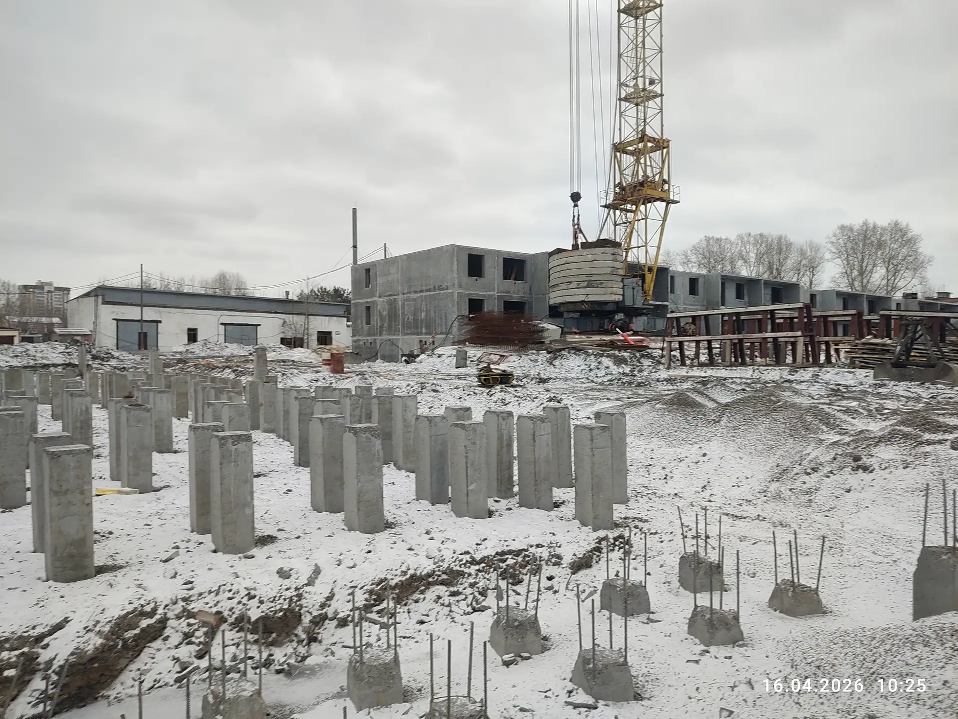 апрель, 2026