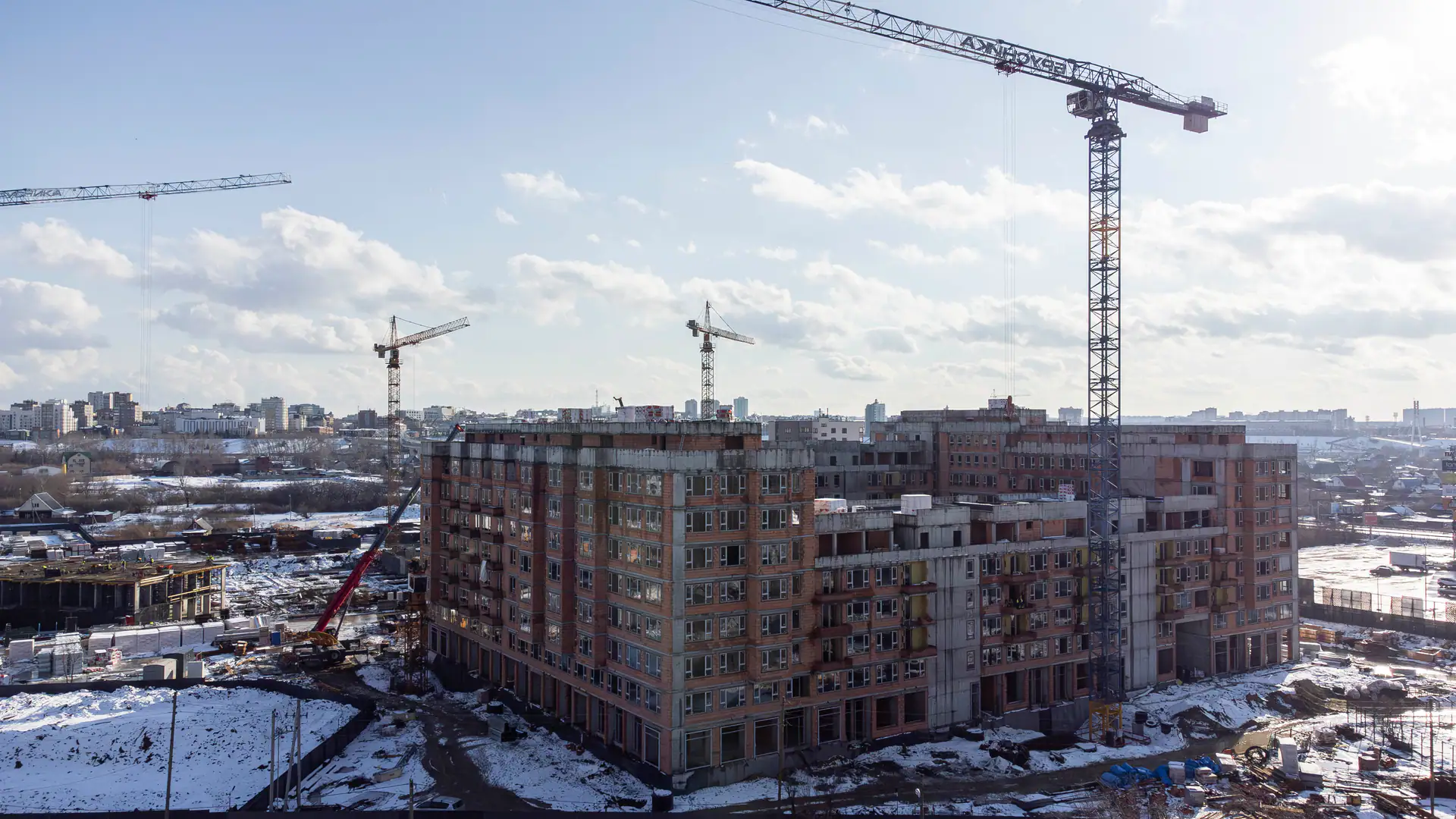 март, 2025