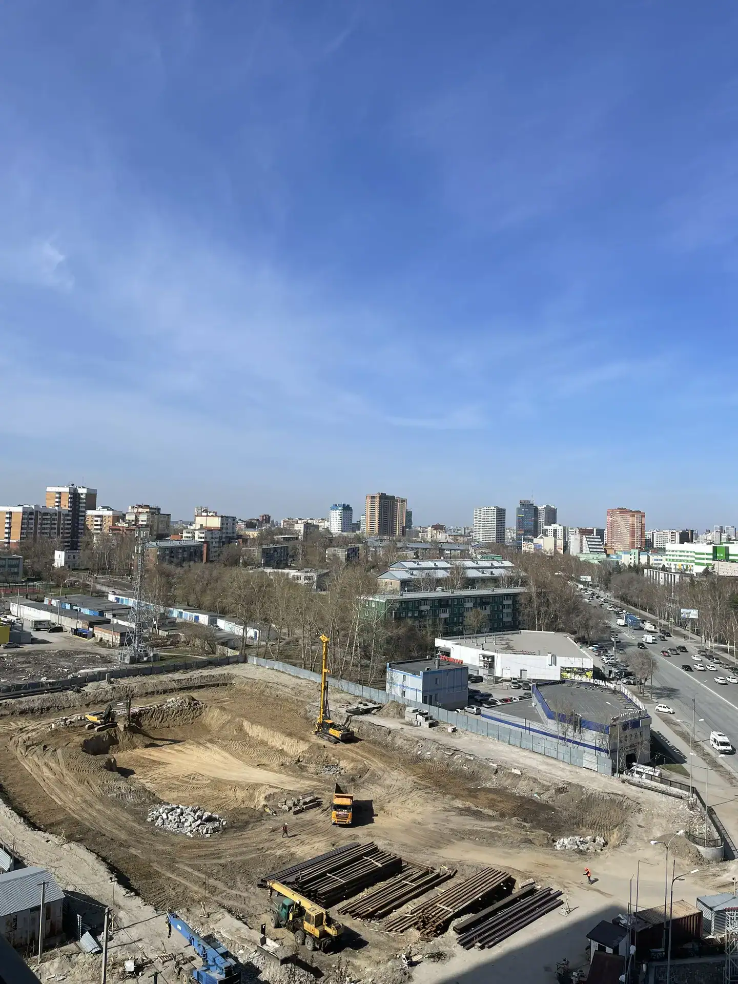 апрель, 2026
