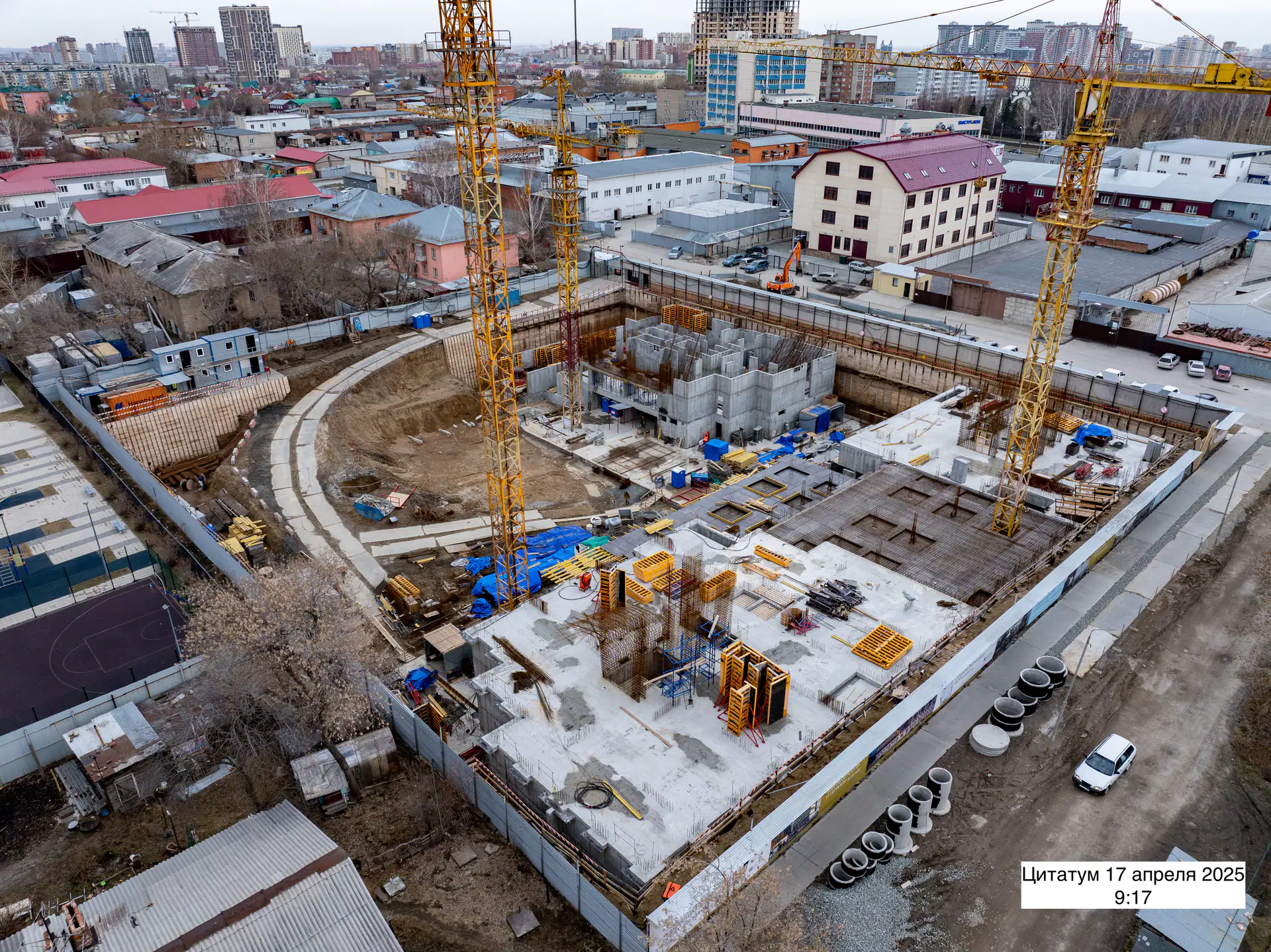 апрель, 2025