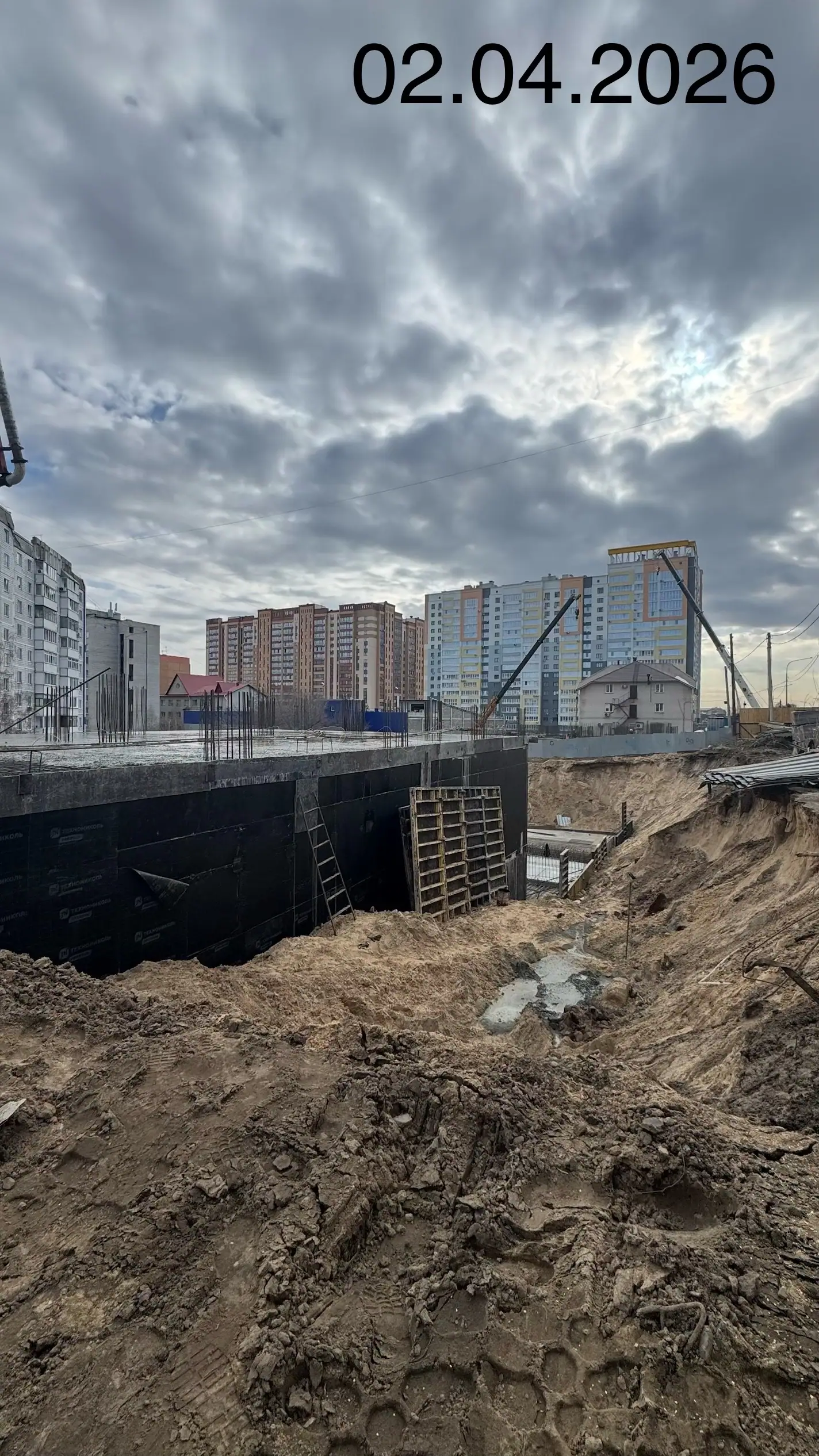 апрель, 2026