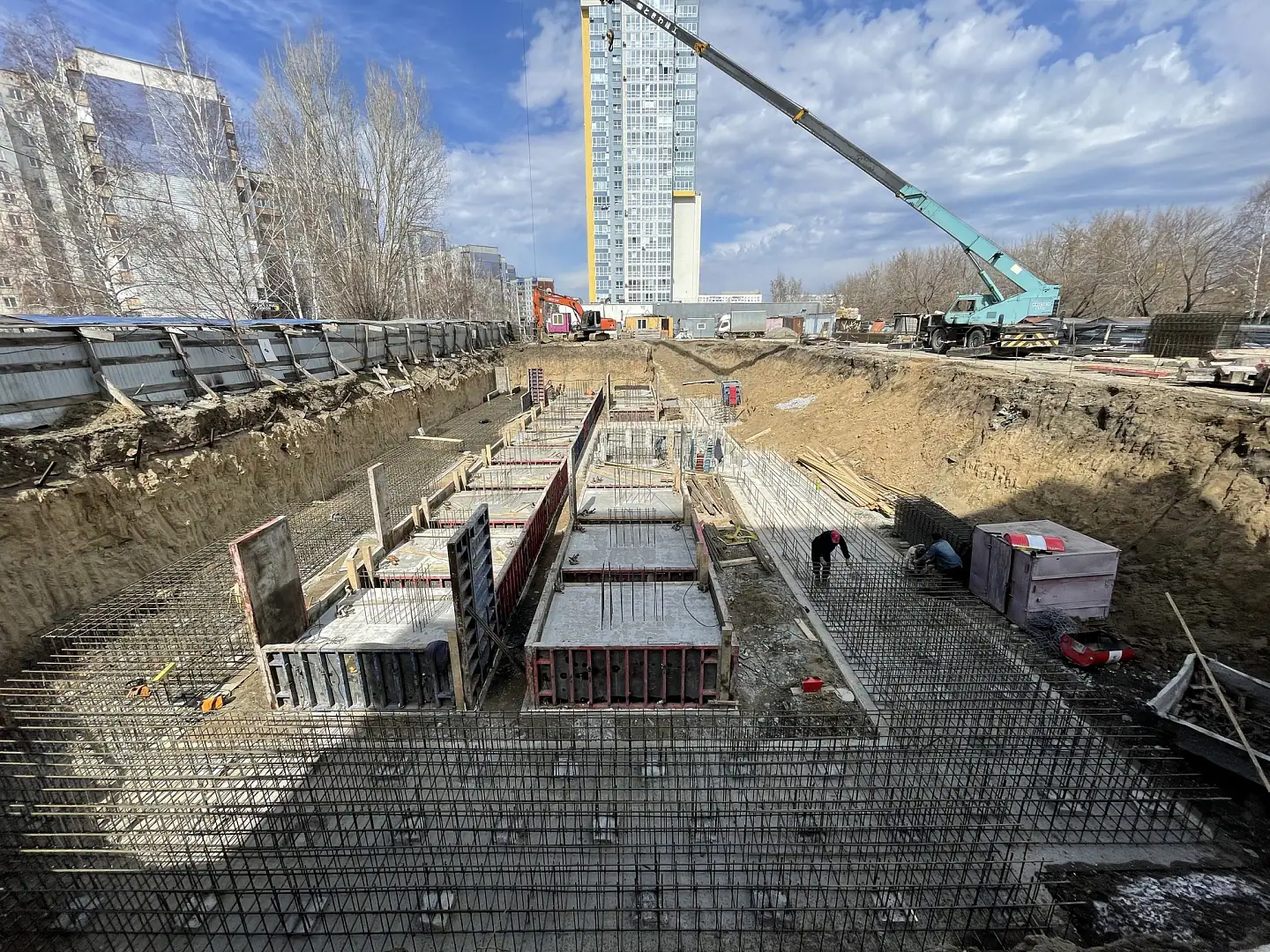 апрель, 2023