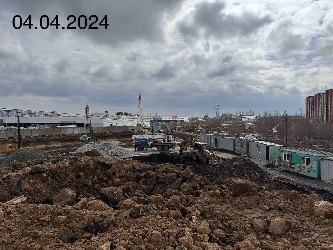 апрель, 2024