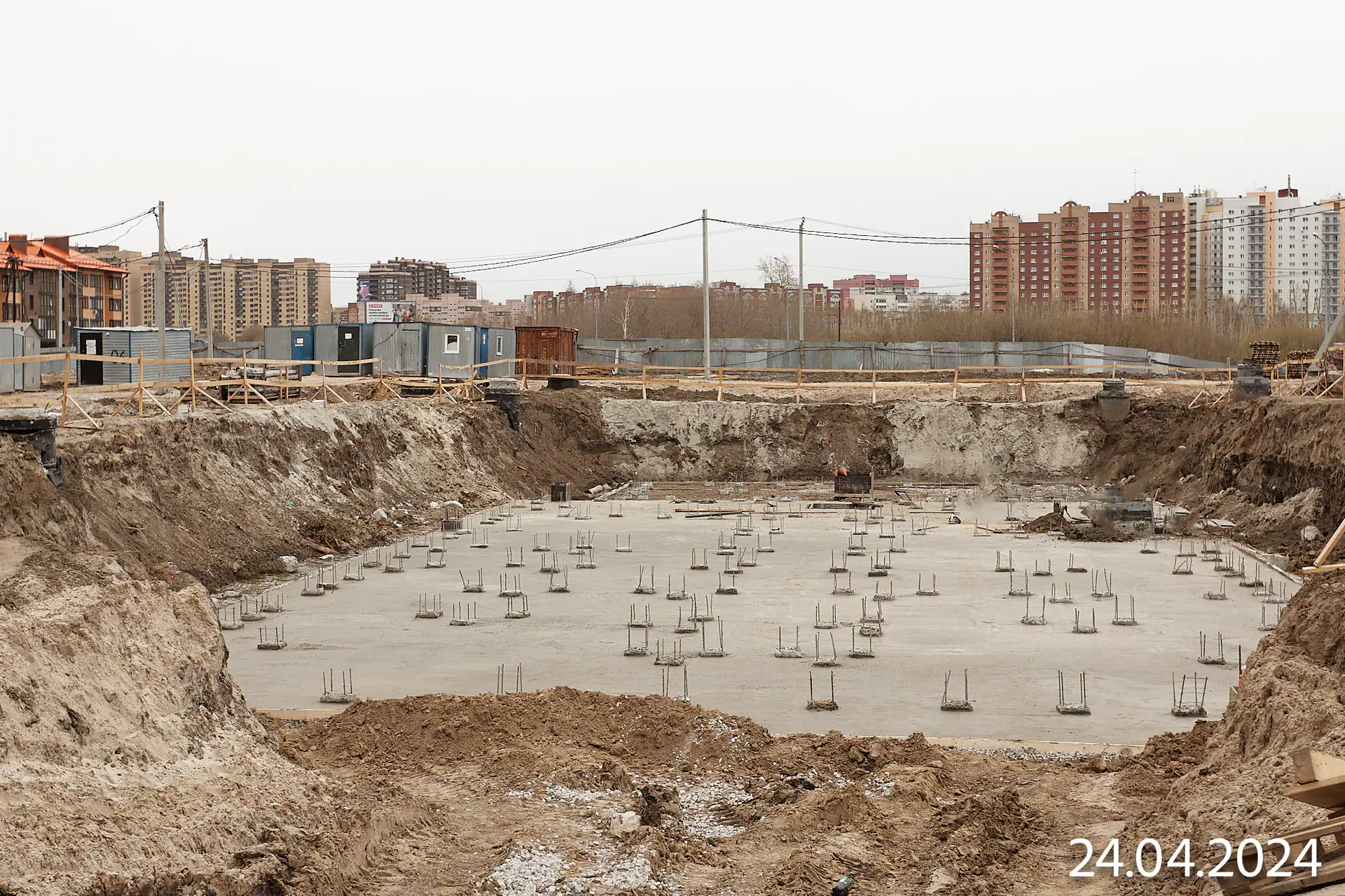 апрель, 2024