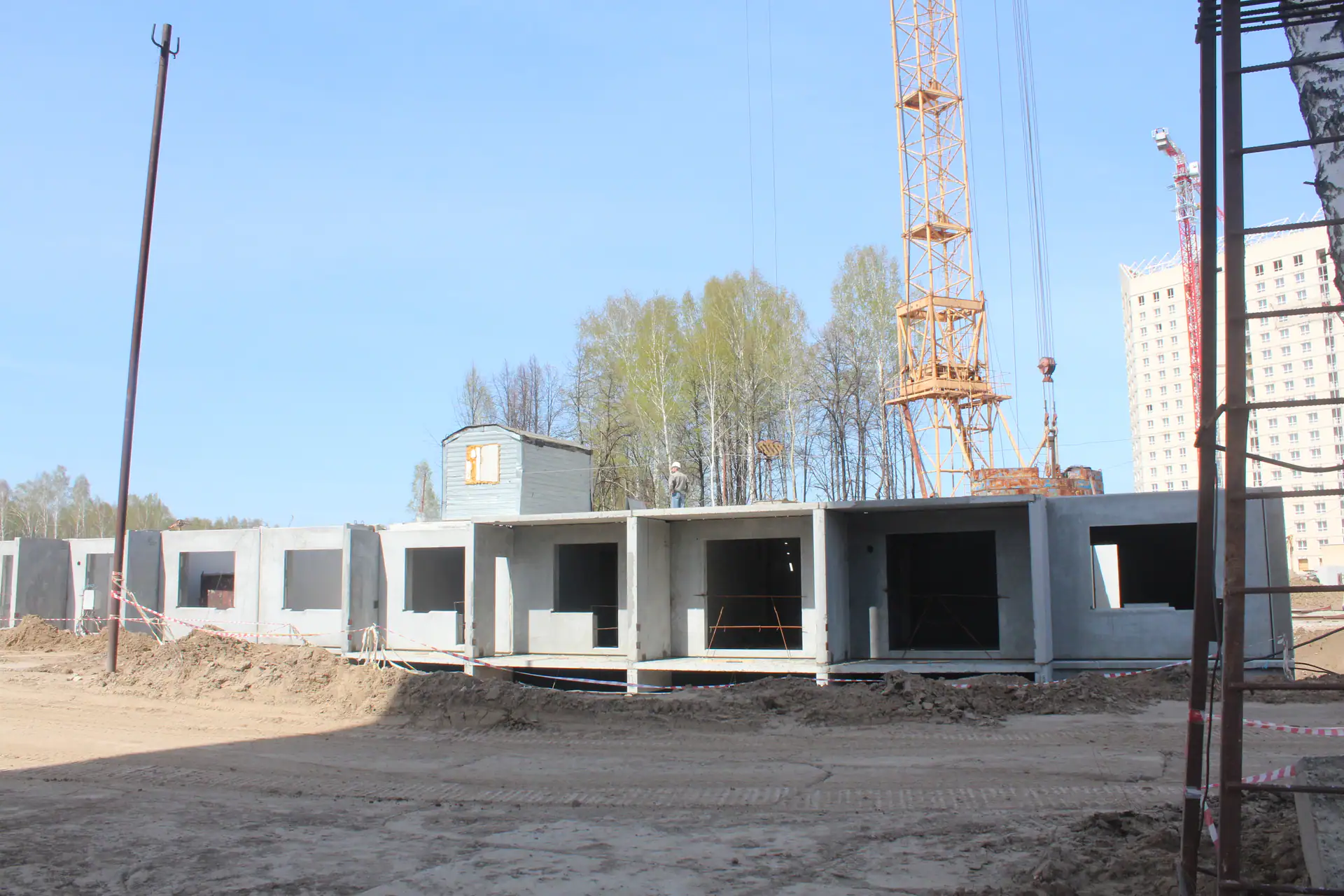 май, 2024