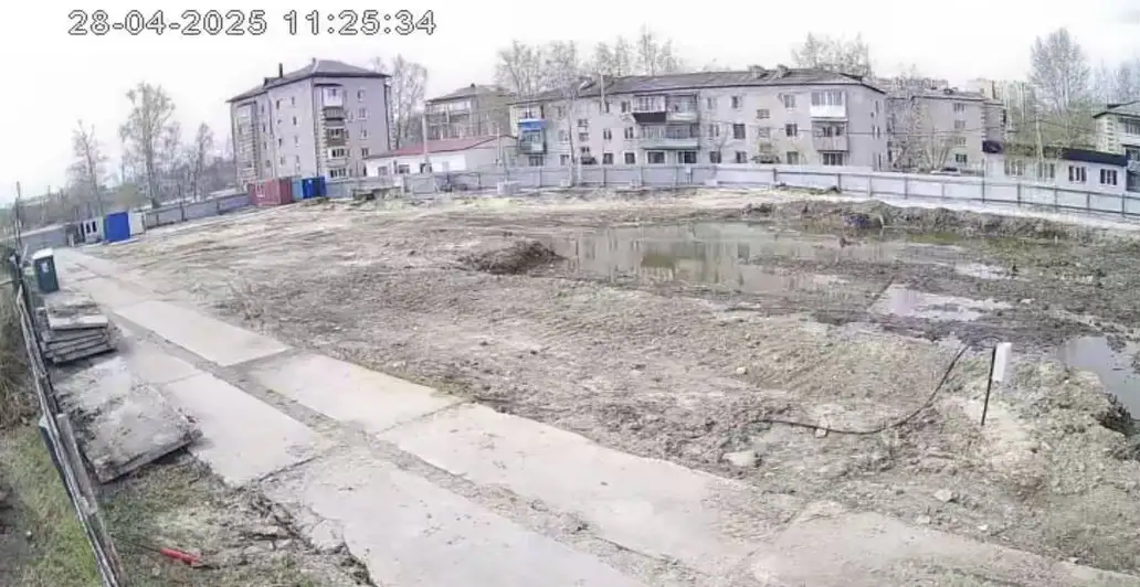 апрель, 2025