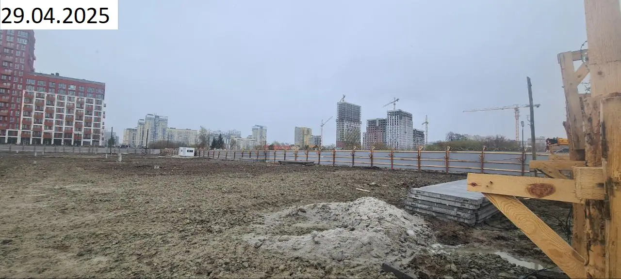 апрель, 2025