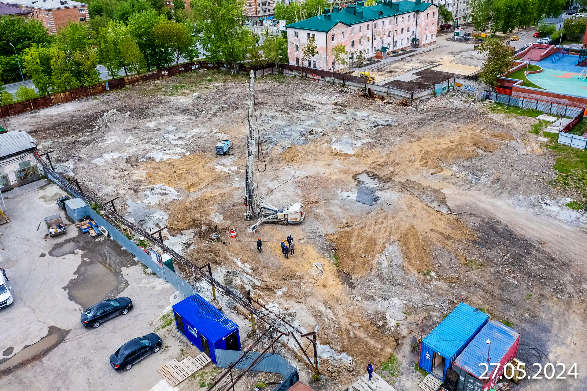 май, 2024