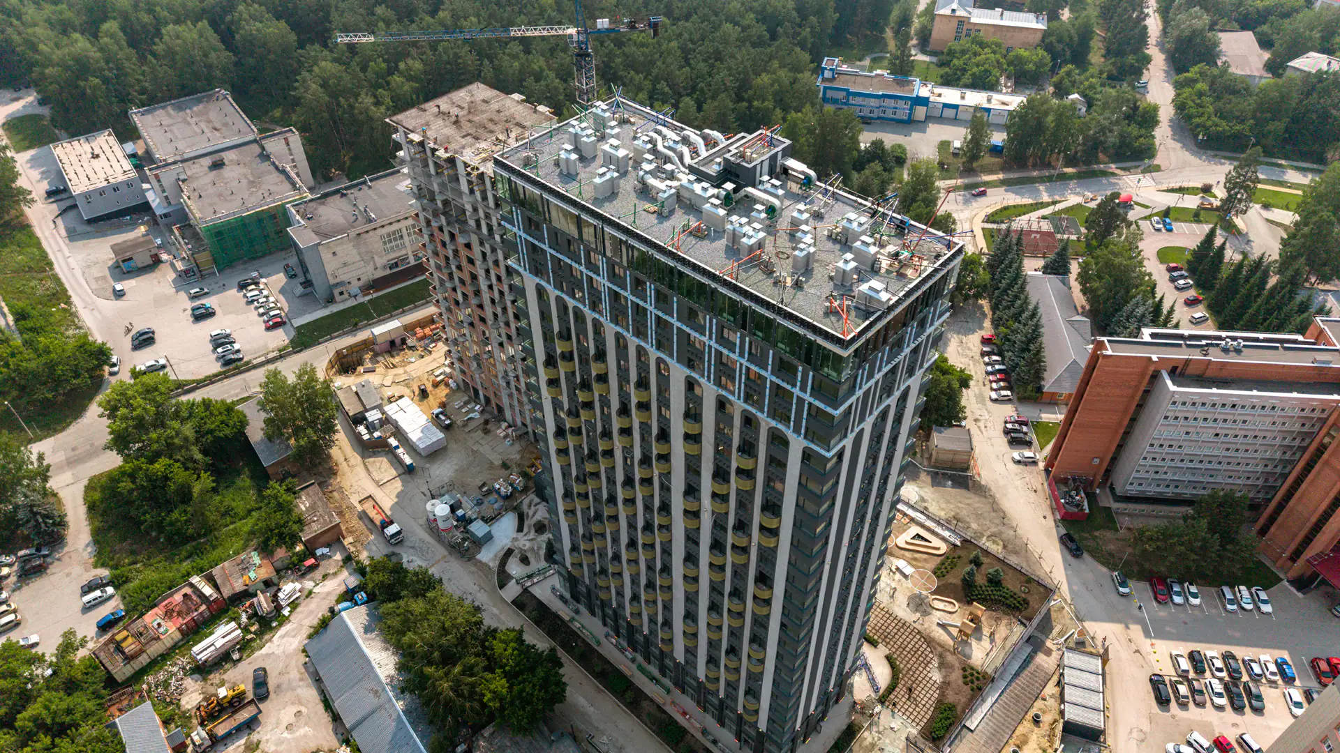 август, 2026