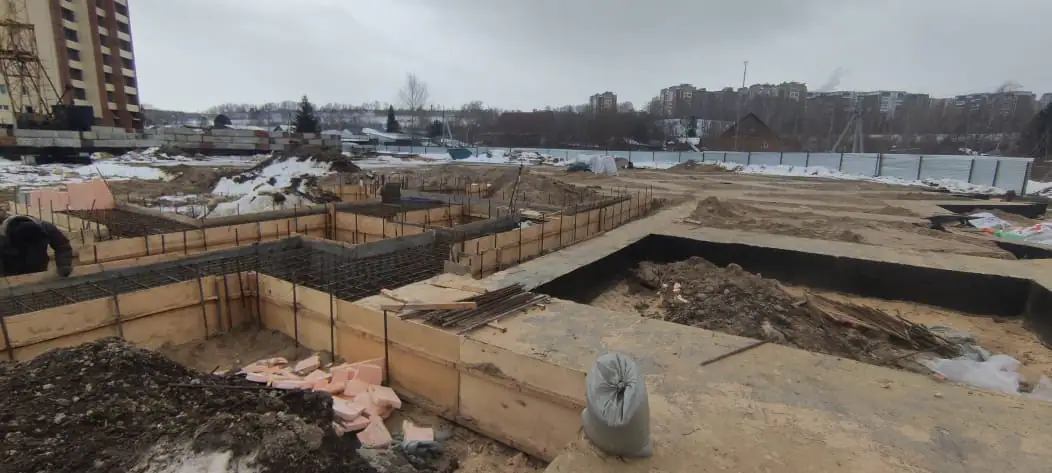 апрель, 2024