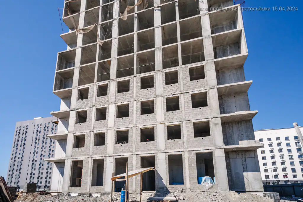 апрель, 2024