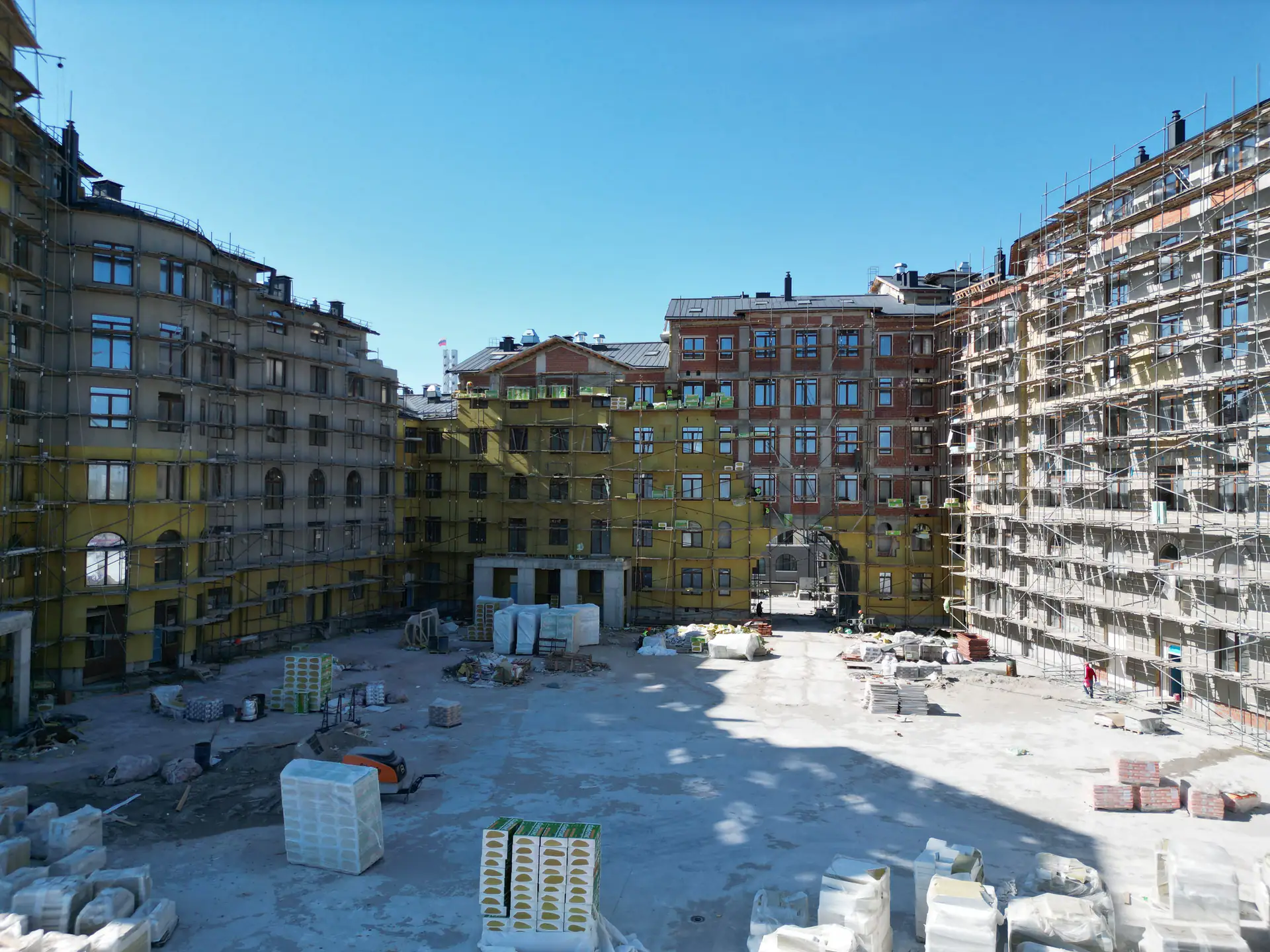 апрель, 2026