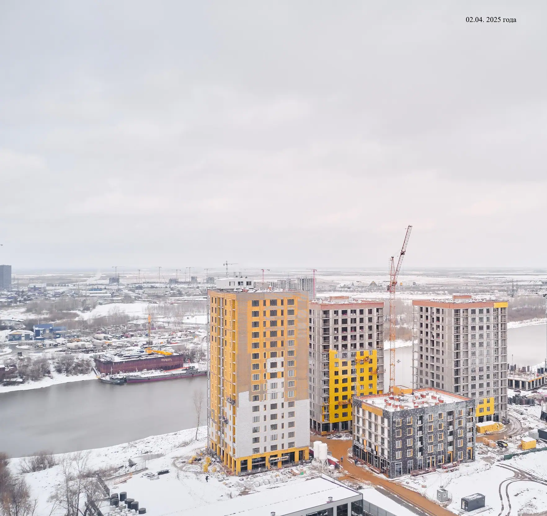 апрель, 2025