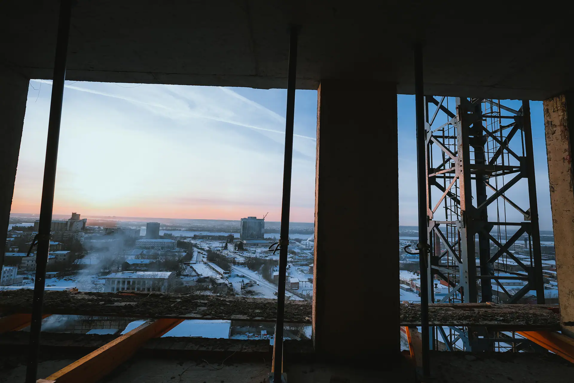 январь, 2025