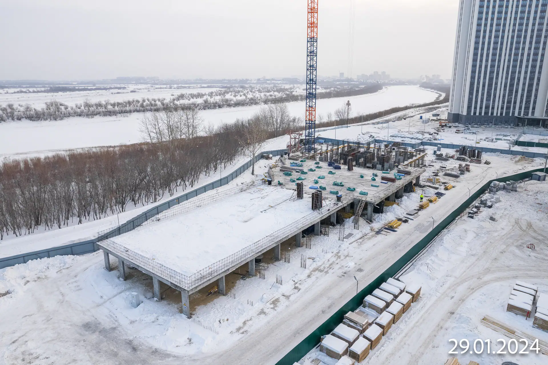 январь, 2024