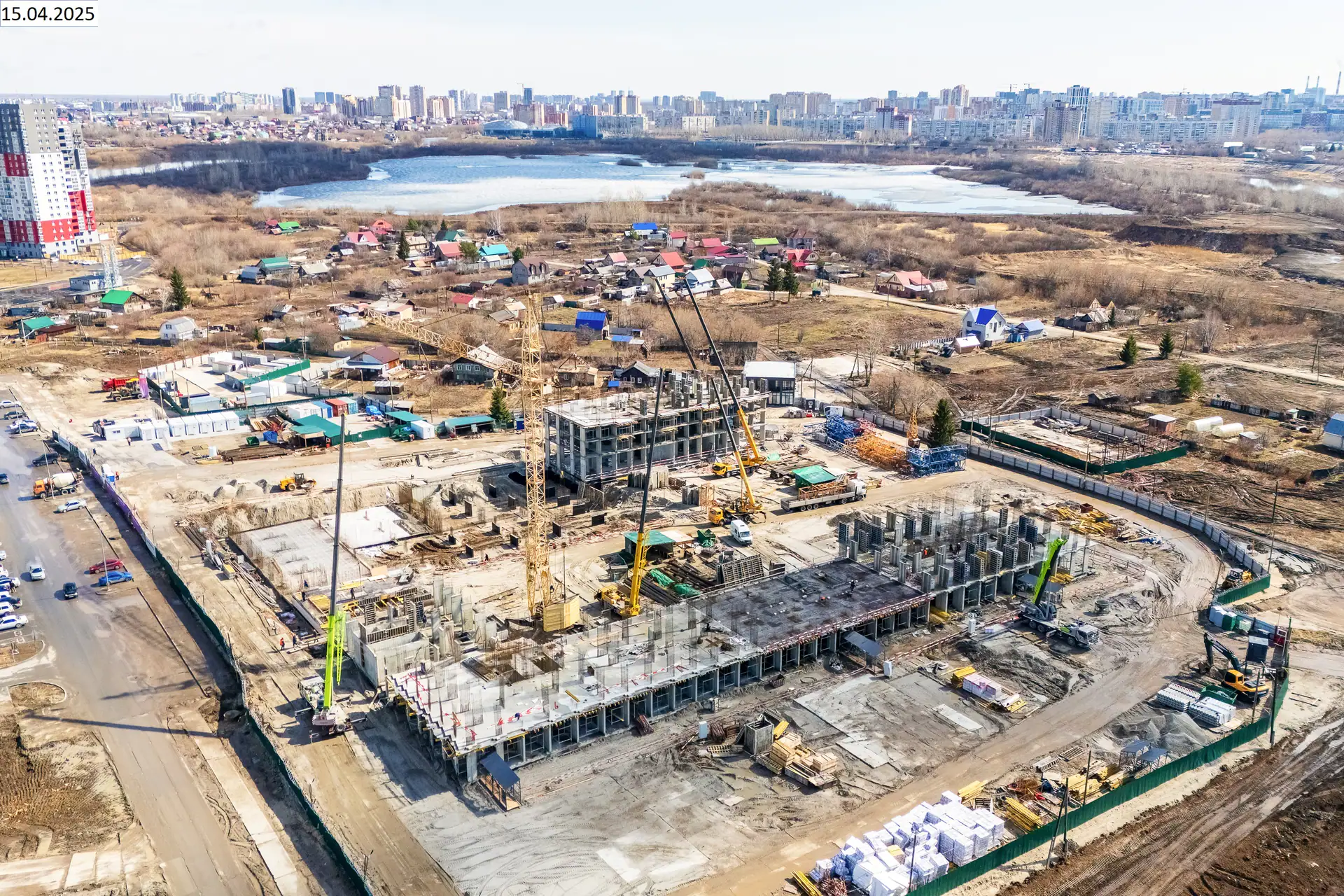 апрель, 2025