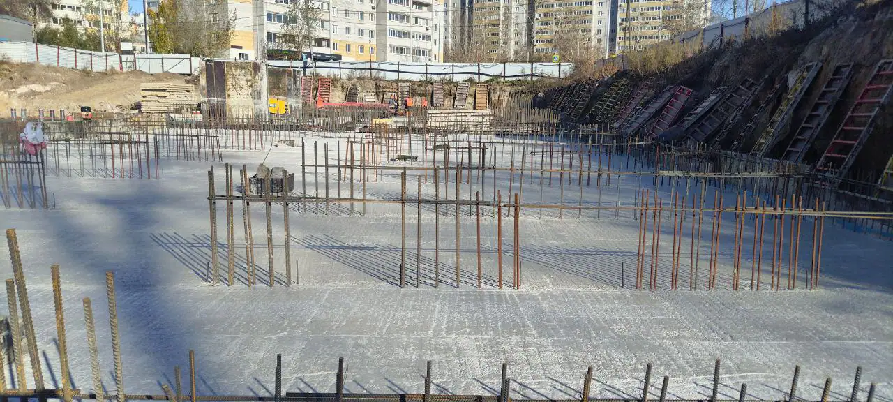 октябрь, 2025