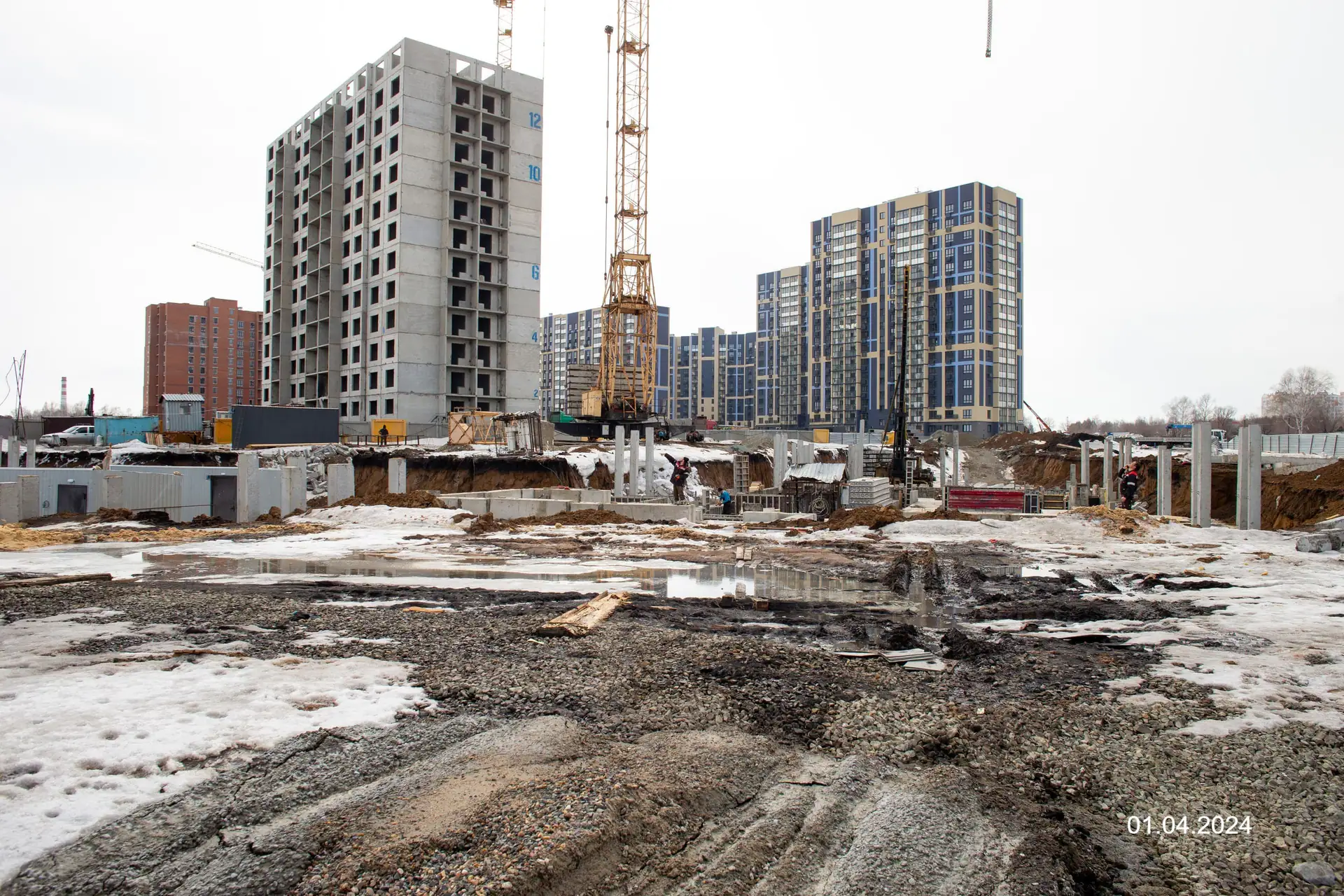 апрель, 2024