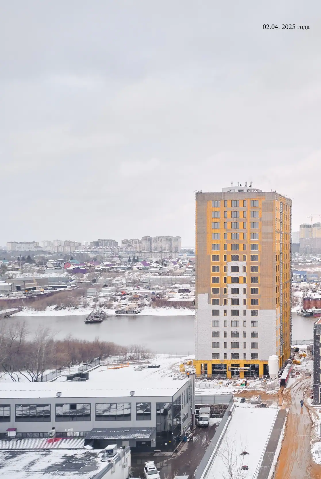 апрель, 2025
