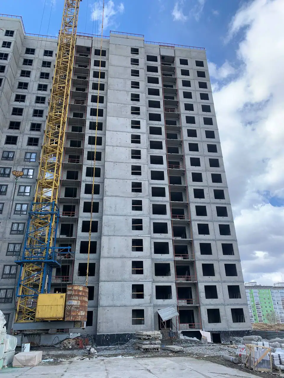 апрель, 2023