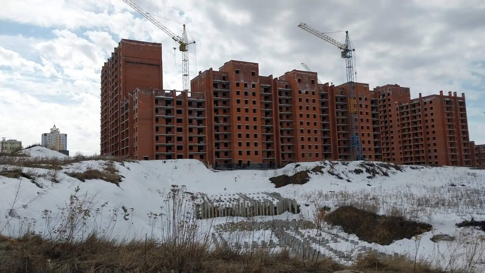 апрель, 2023
