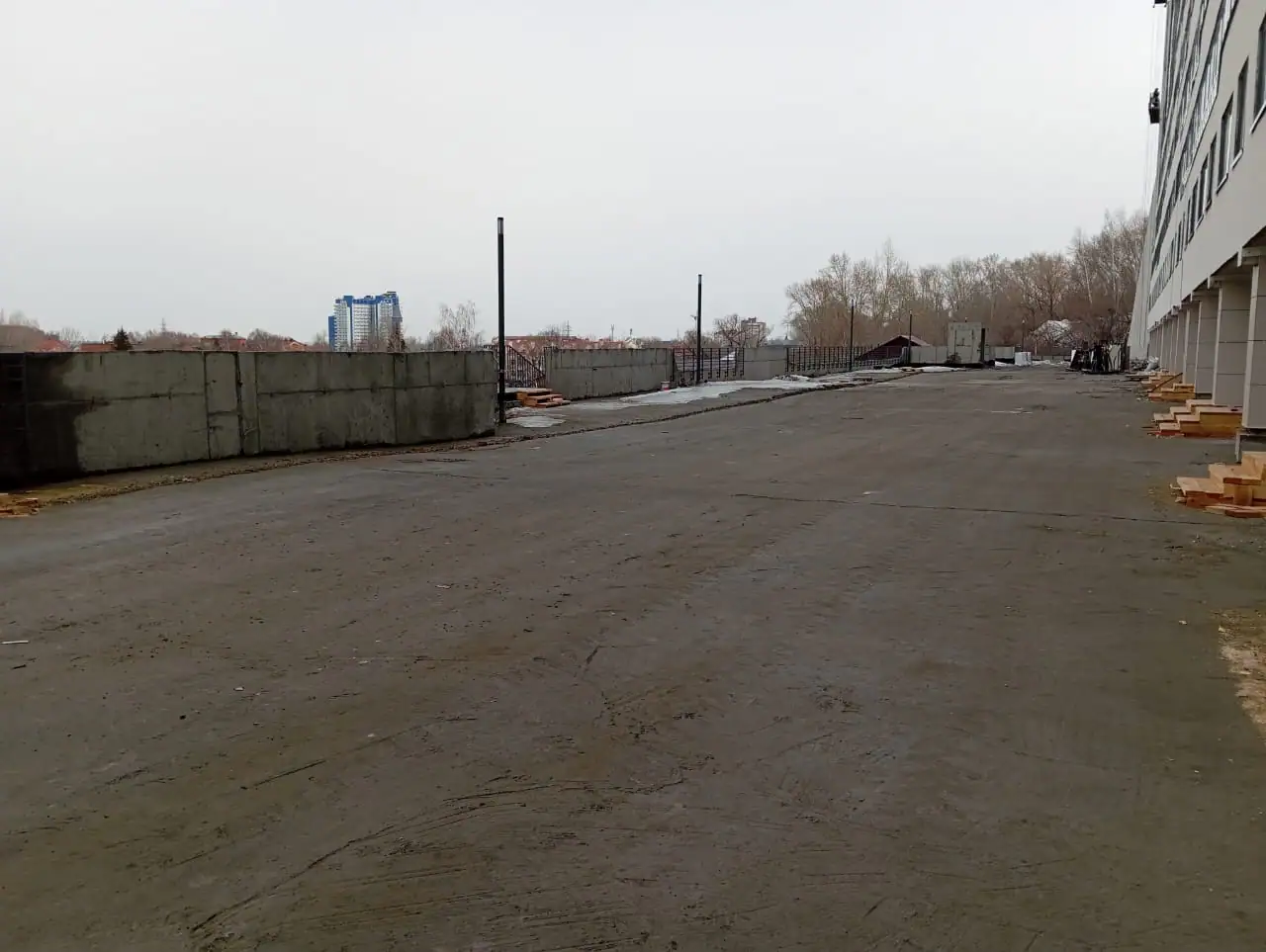 апрель, 2024