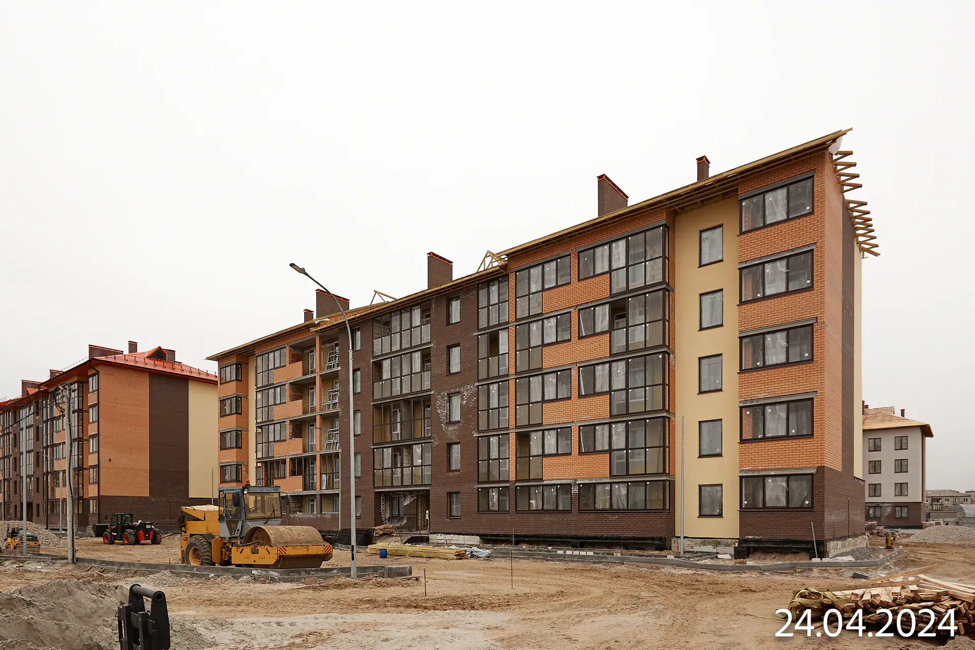апрель, 2024