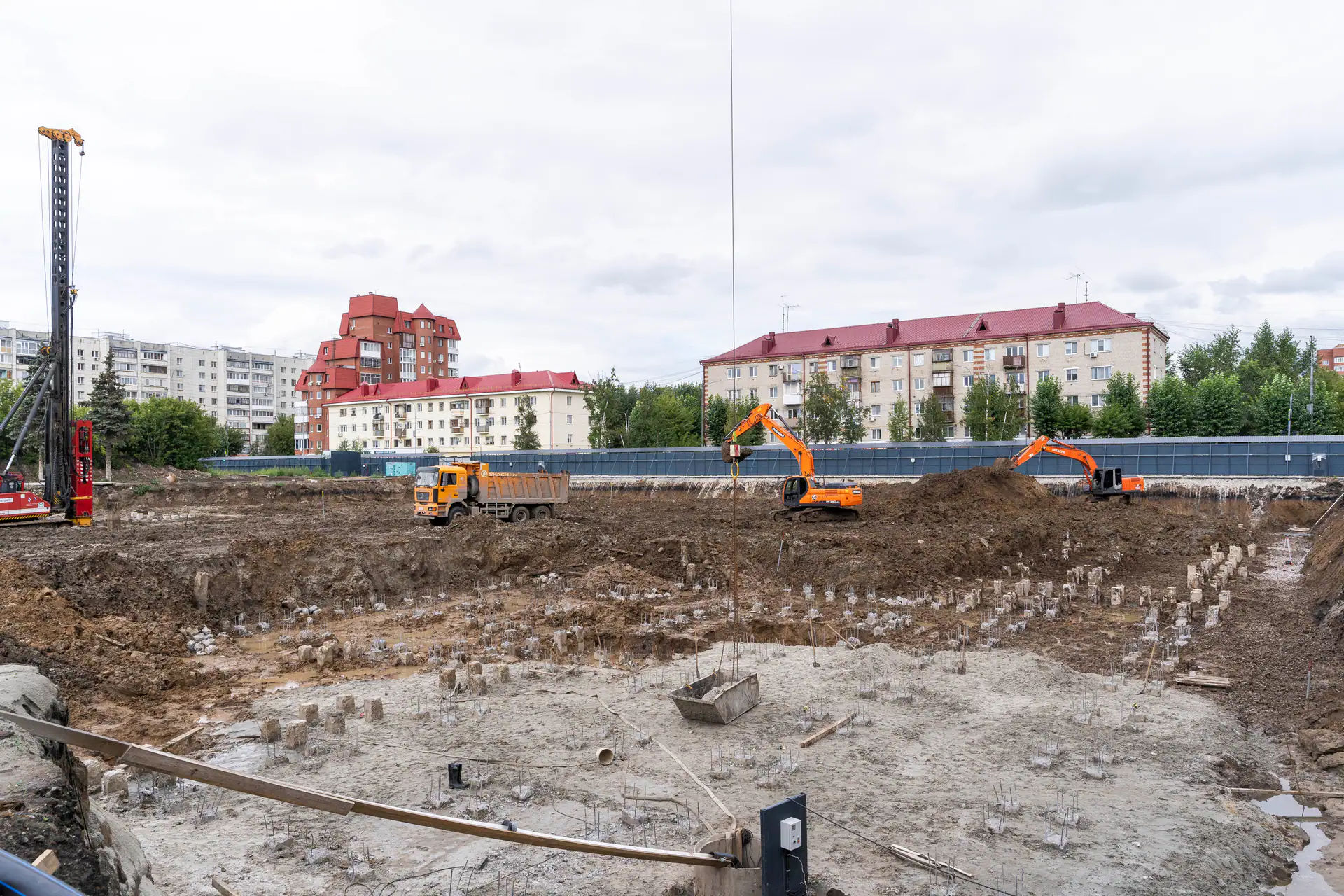 август, 2024
