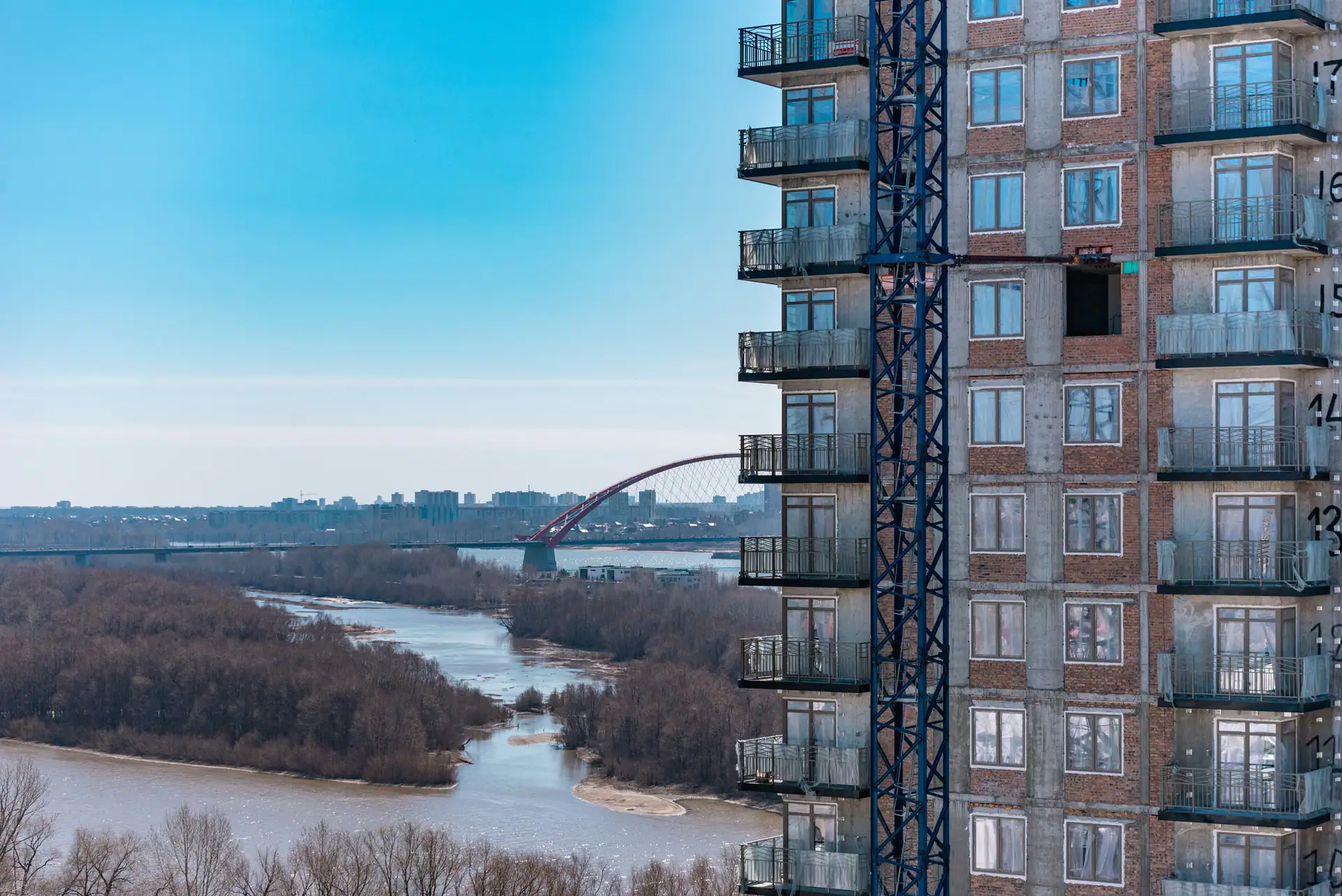 апрель, 2023