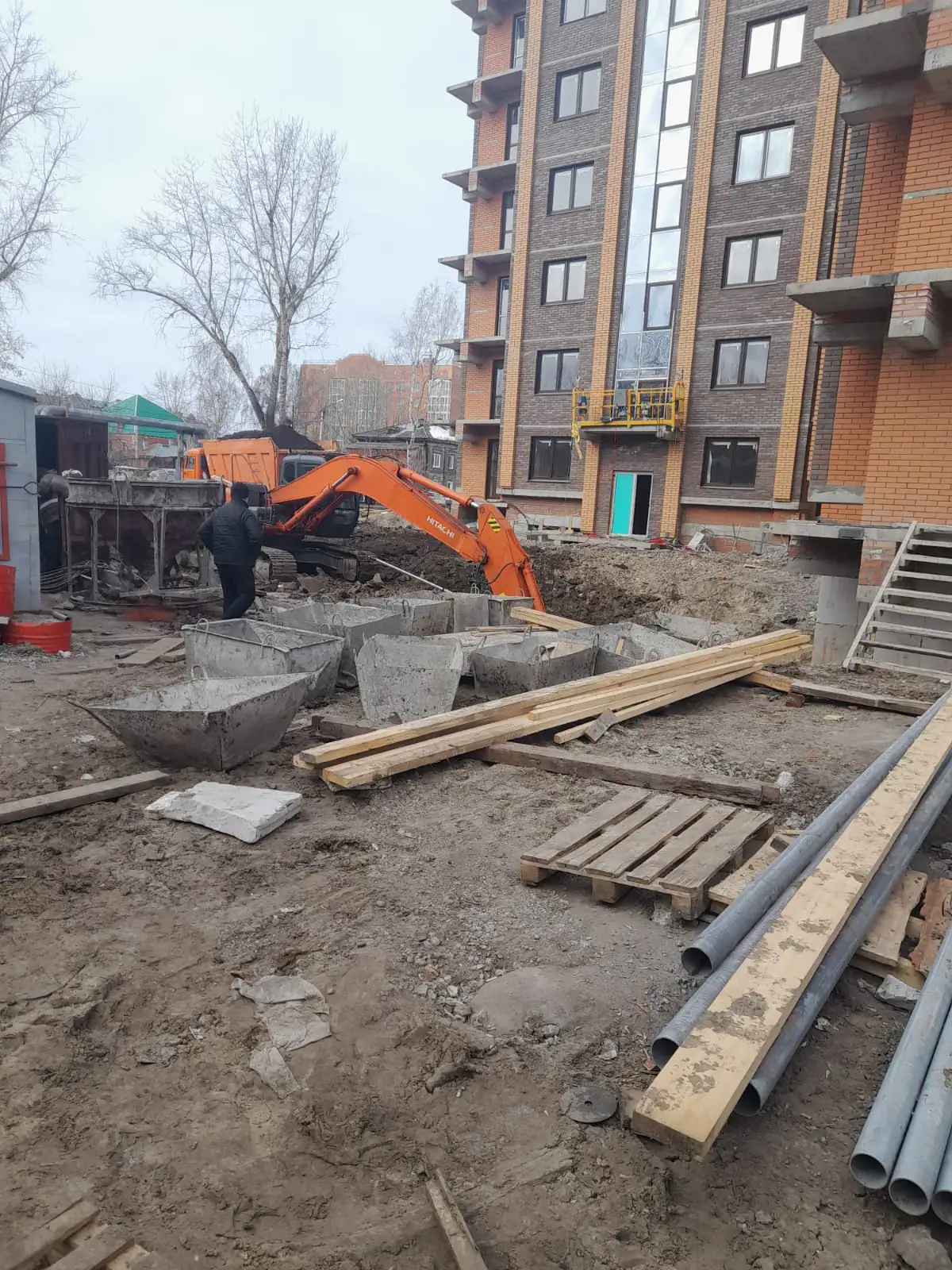 апрель, 2023