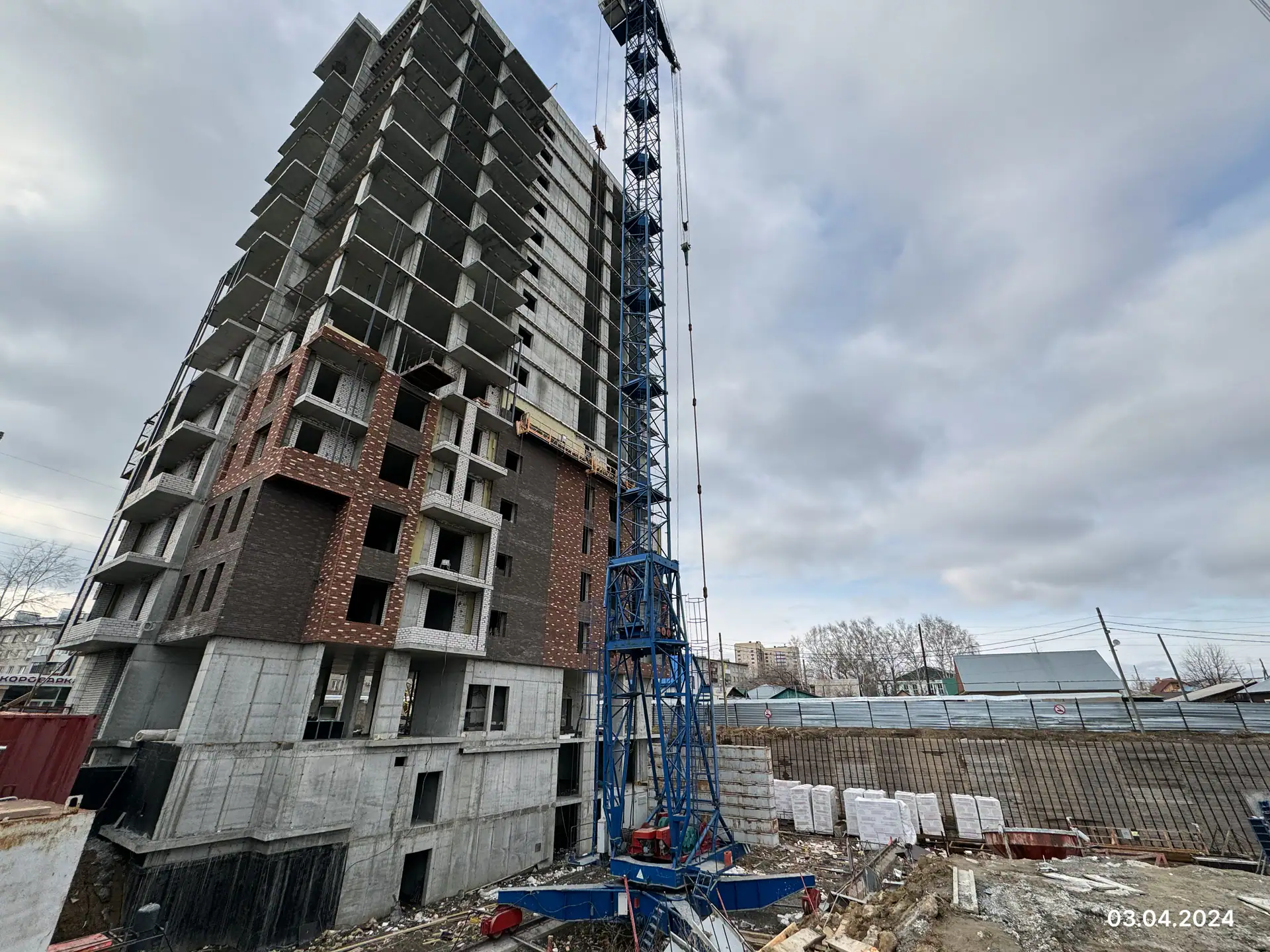 апрель, 2024