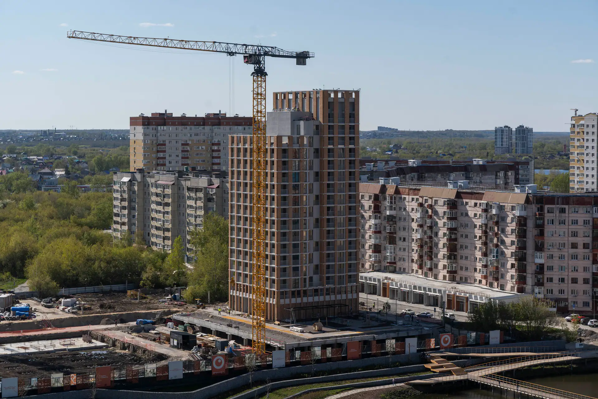 май, 2024