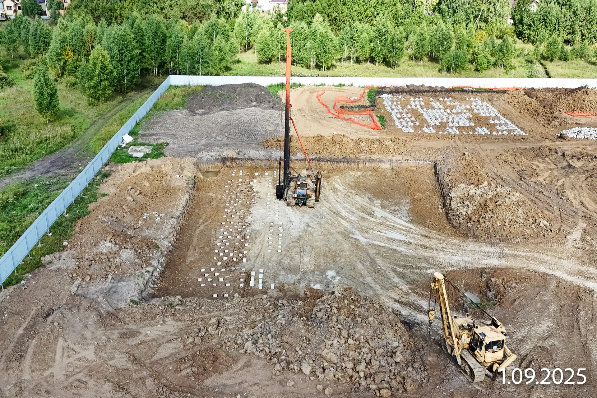 сентябрь, 2025