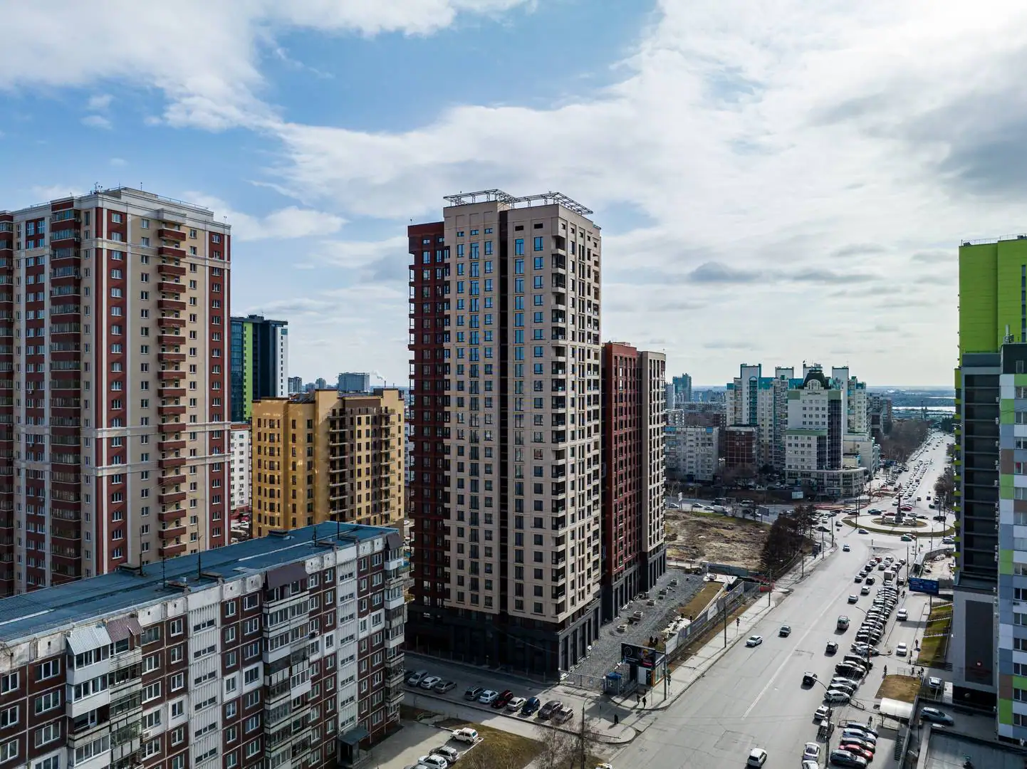 апрель, 2024