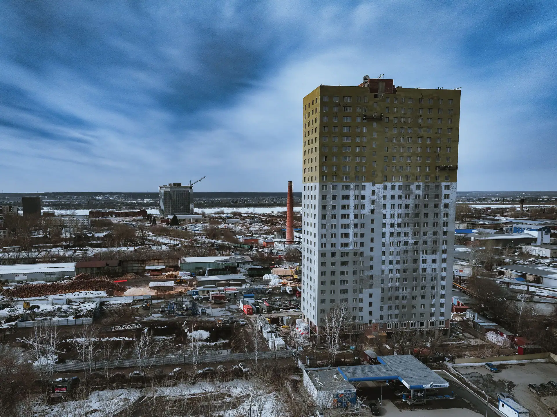 апрель, 2025
